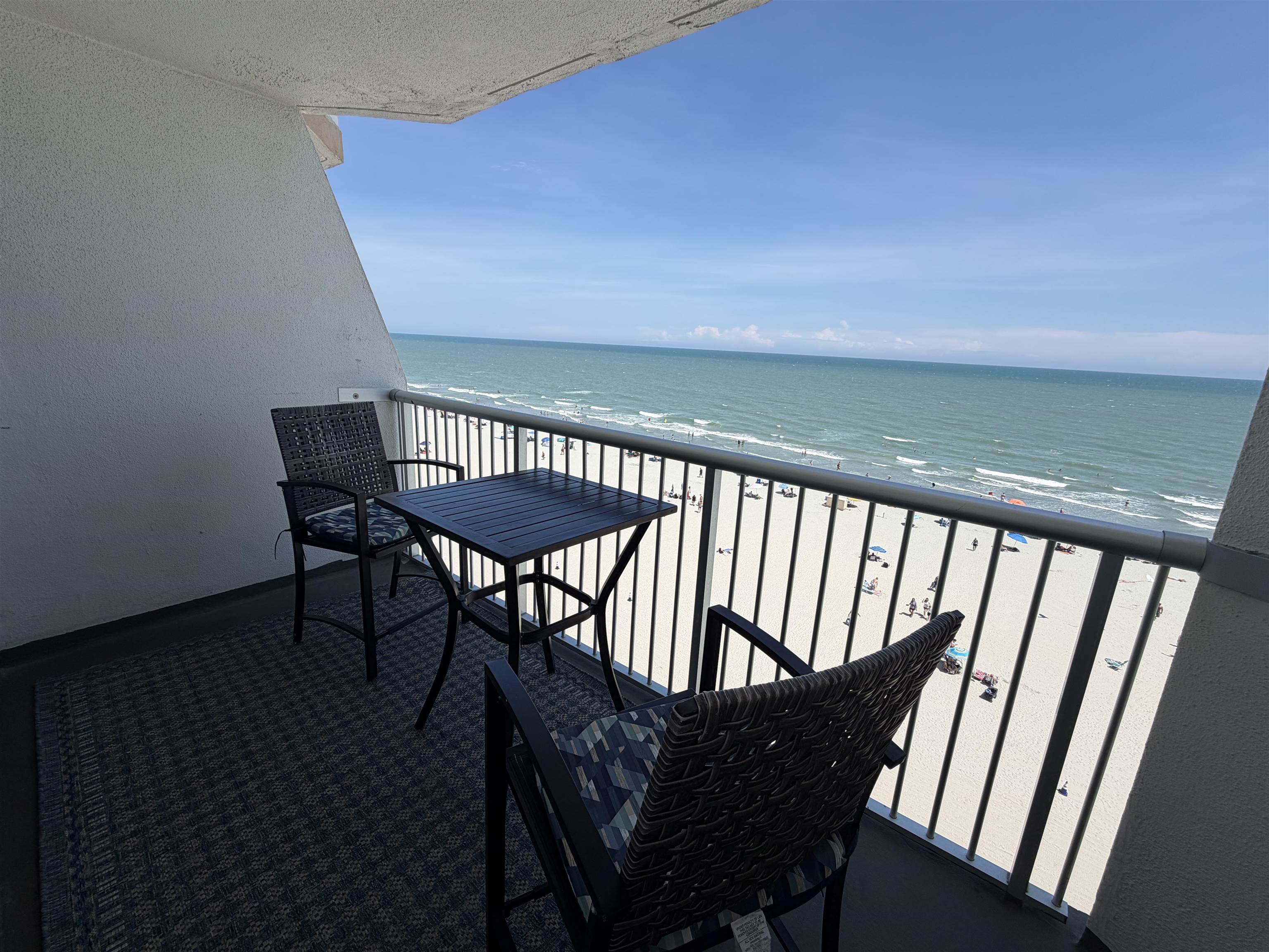 9550 Shore Dr. Property Photo 2