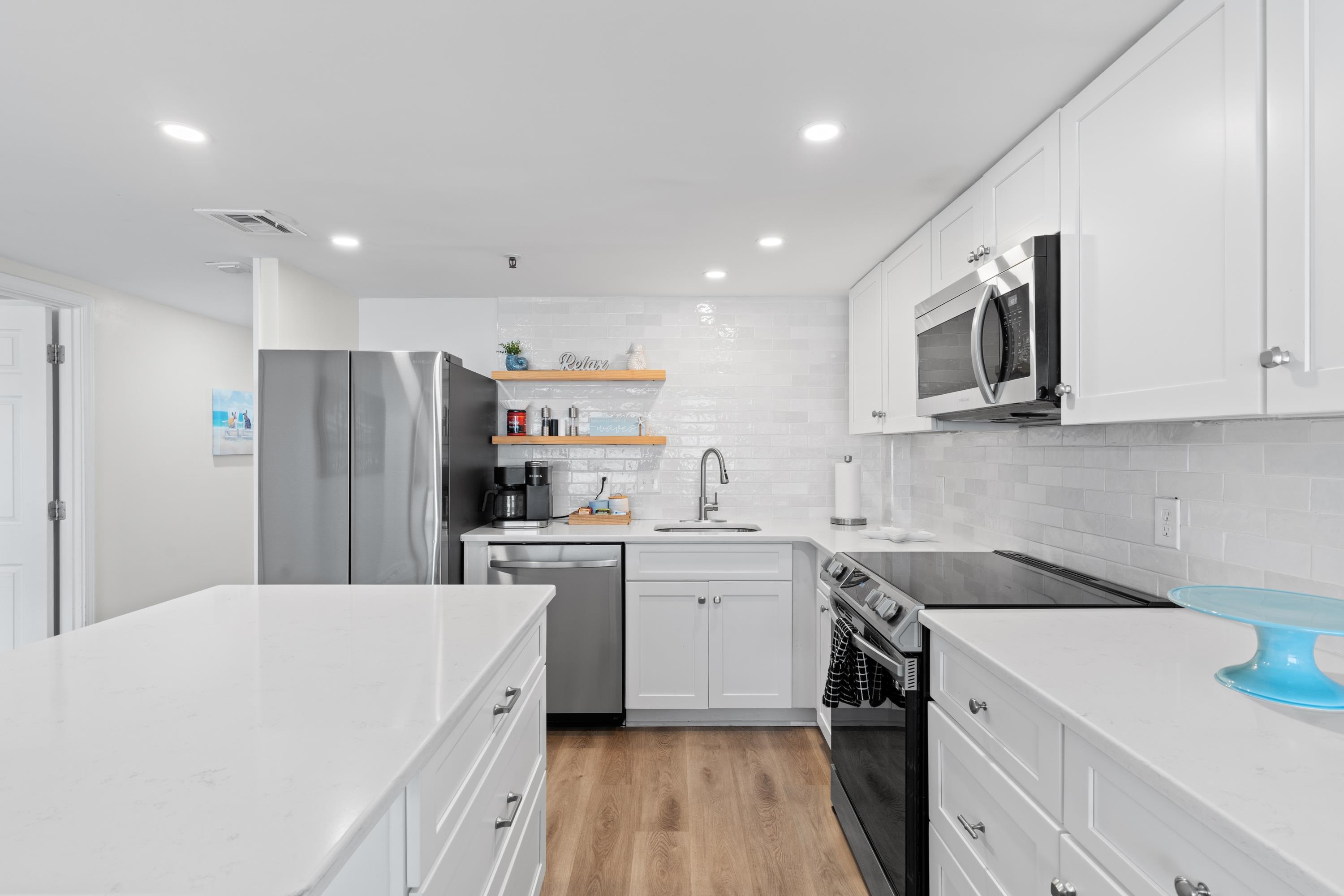 5511 N Ocean Blvd. Property Photo 15
