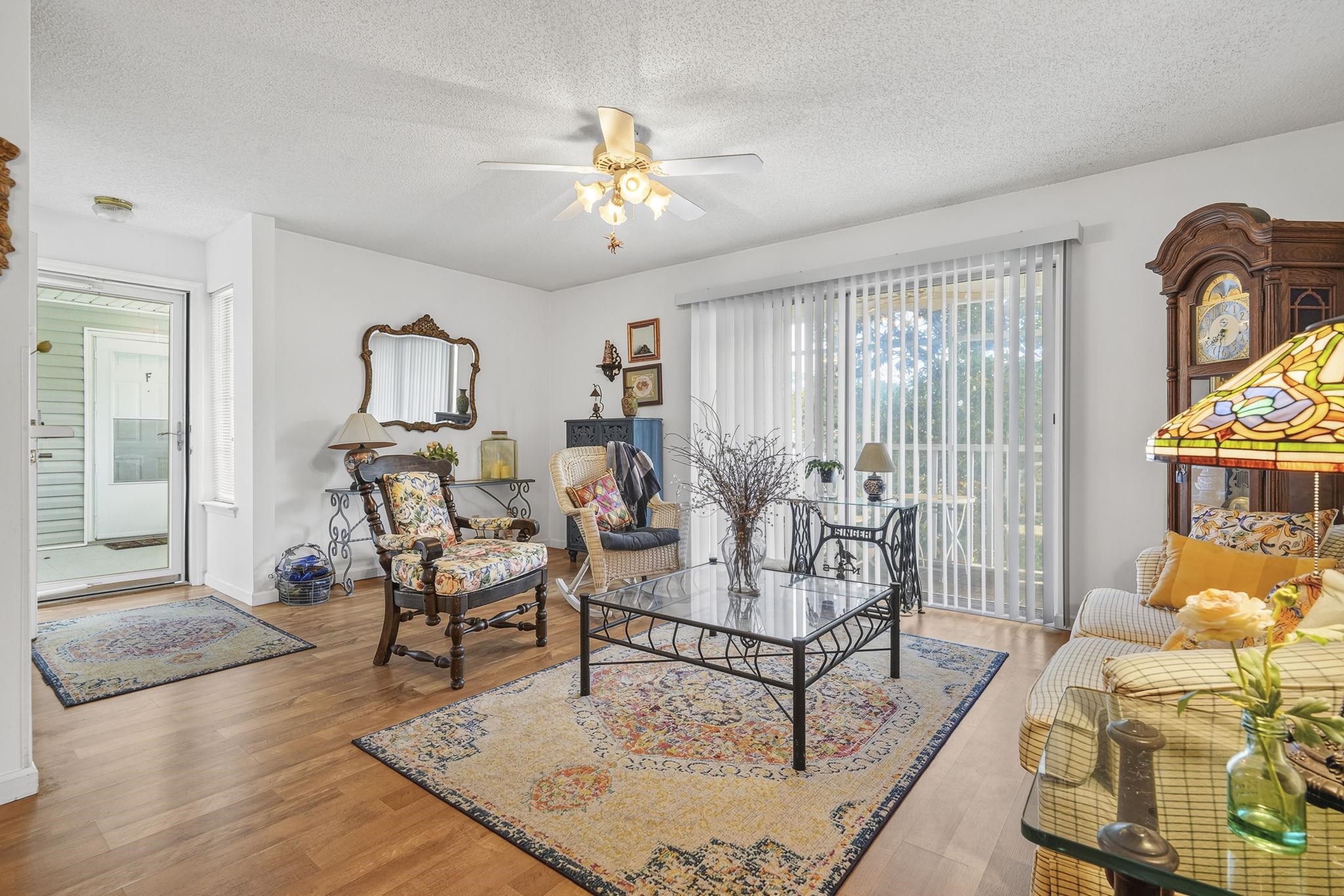 2150 Clearwater Dr. Property Photo 13
