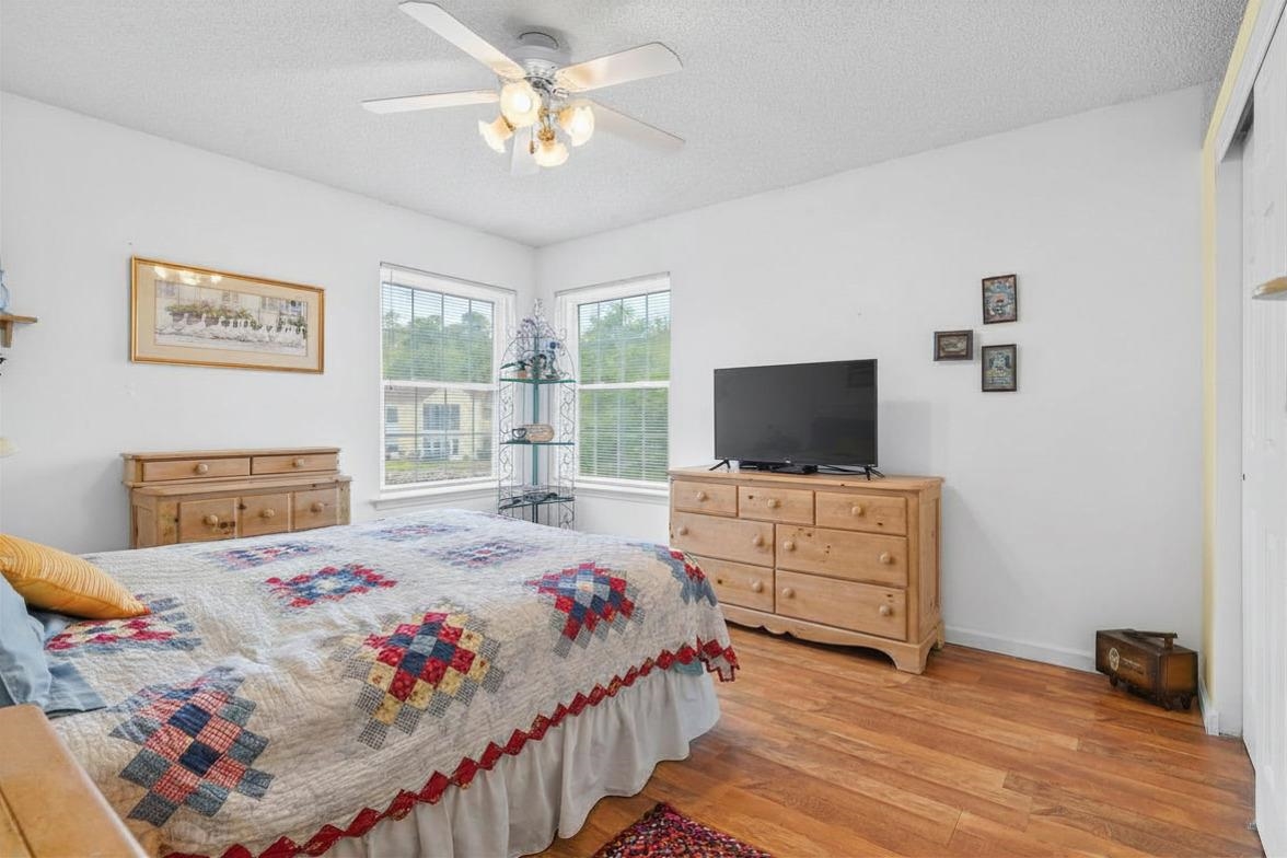2150 Clearwater Dr. Property Photo 22
