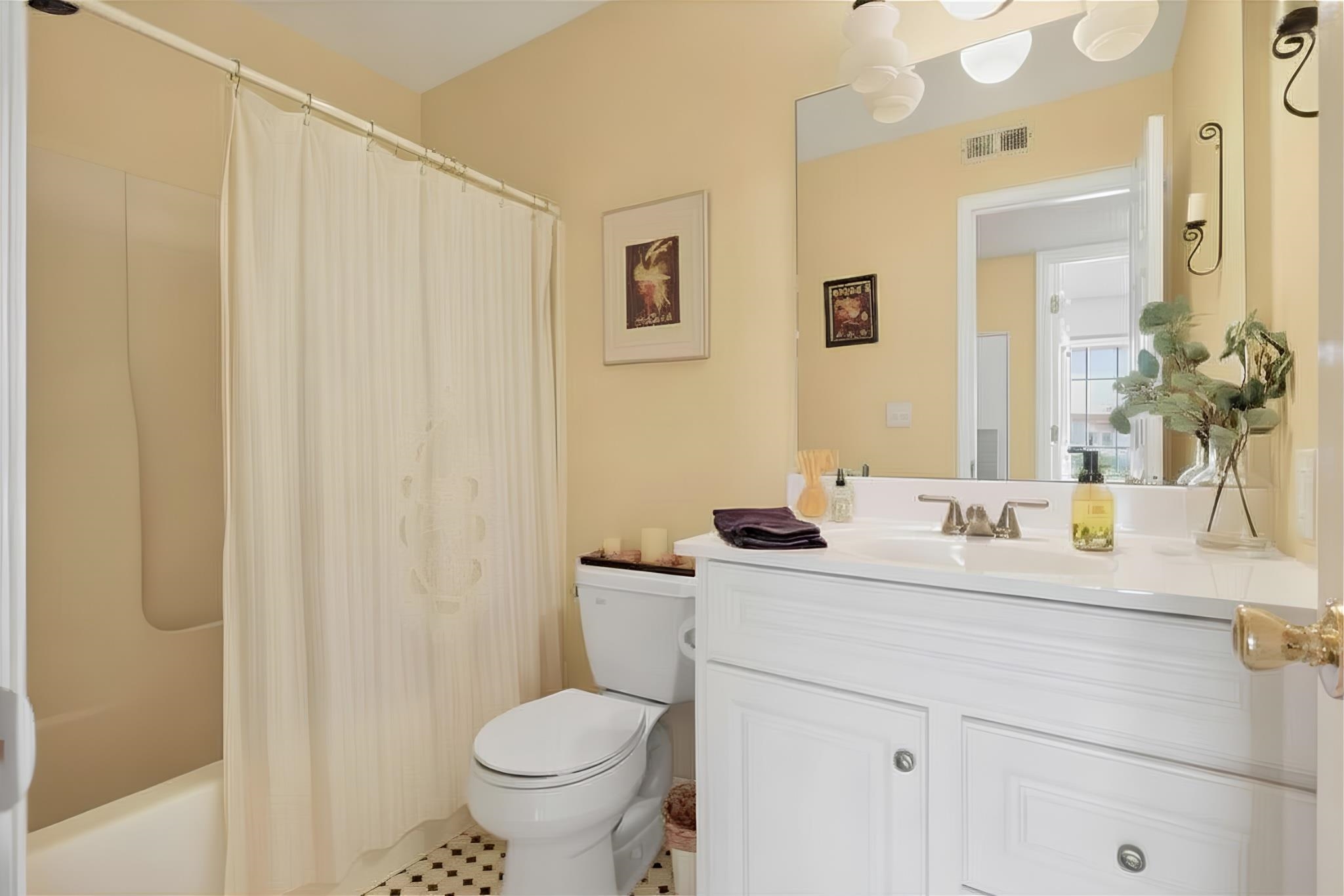 2150 Clearwater Dr. Property Photo 25