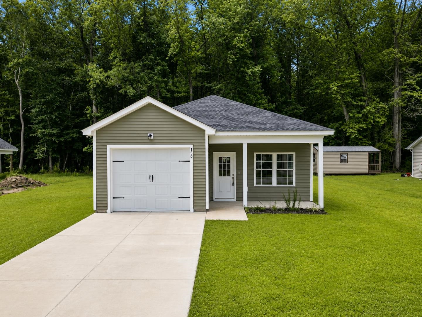 150 Honeydew Rd. Property Photo 1