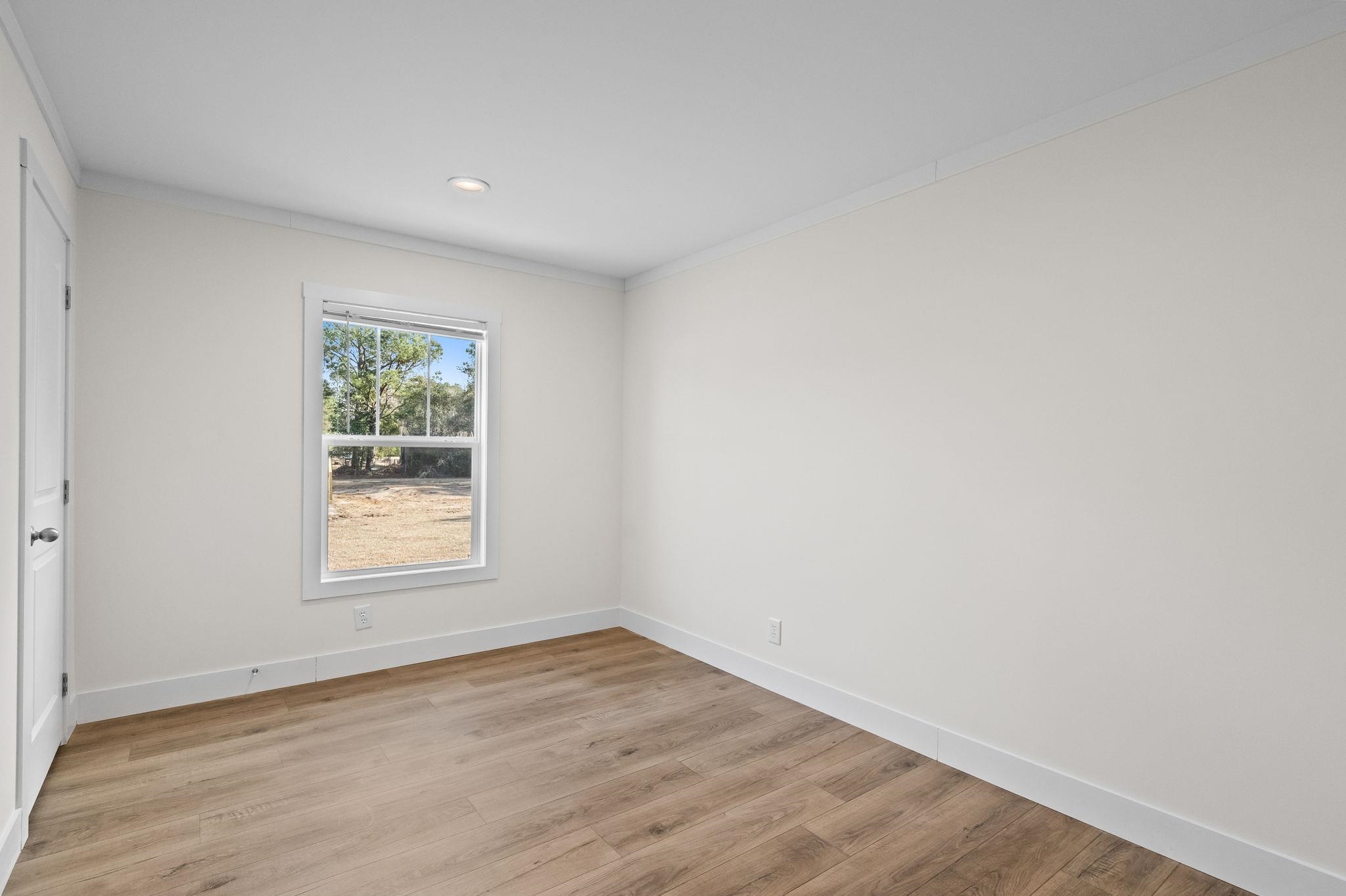 2409 Satellite Circle Property Photo 14