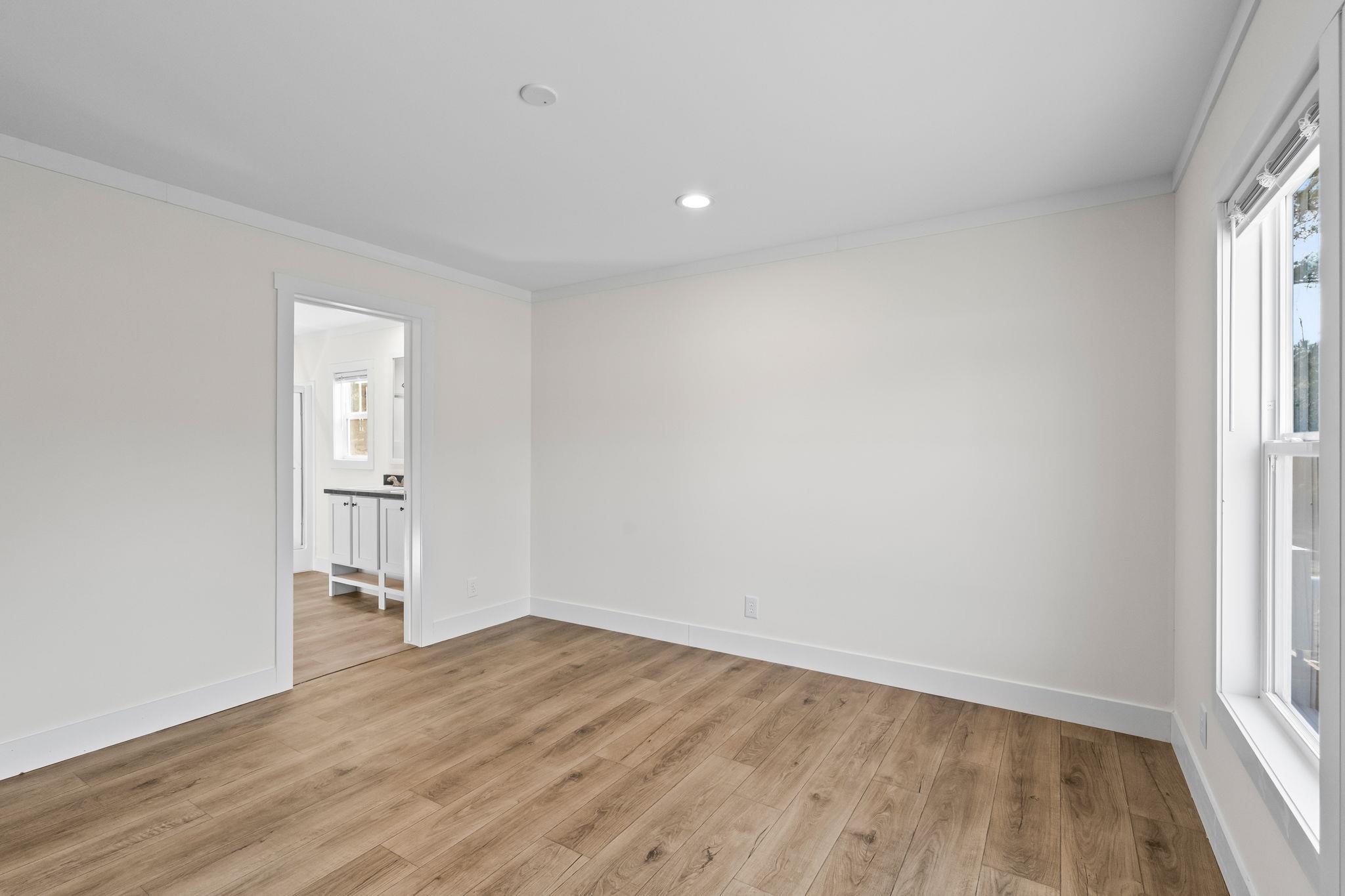 2409 Satellite Circle Property Photo 15