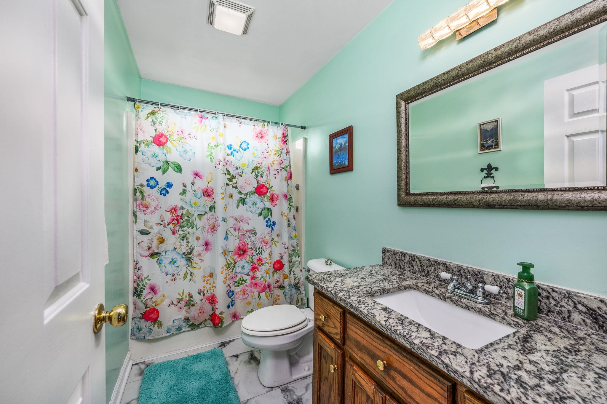 1001 Chateau Dr. Property Photo 14