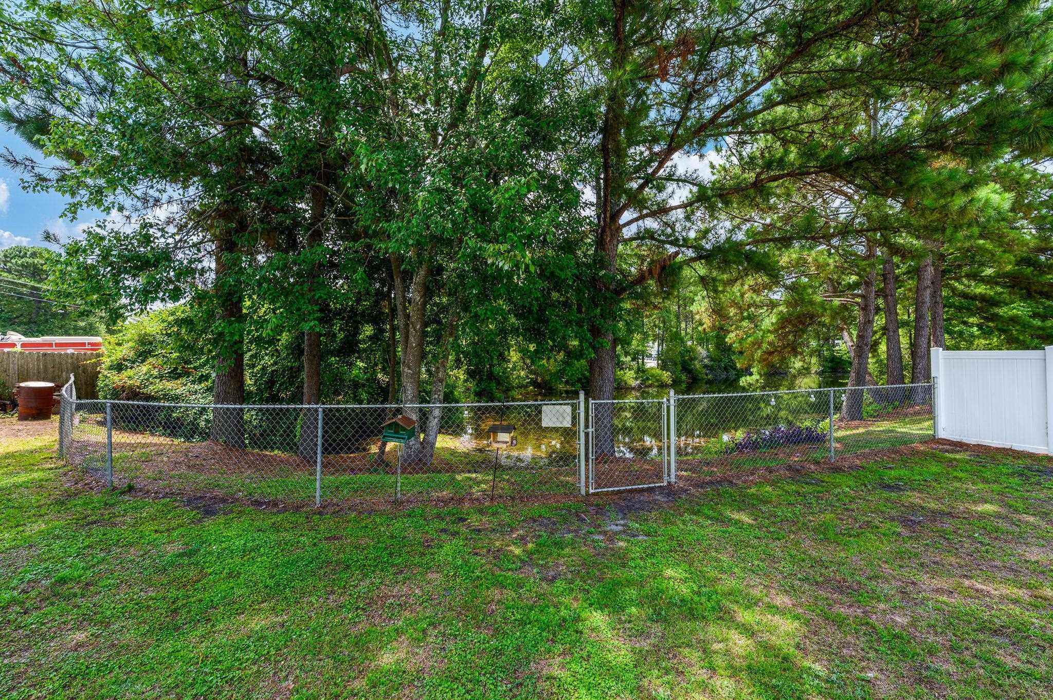 1001 Chateau Dr. Property Photo 19