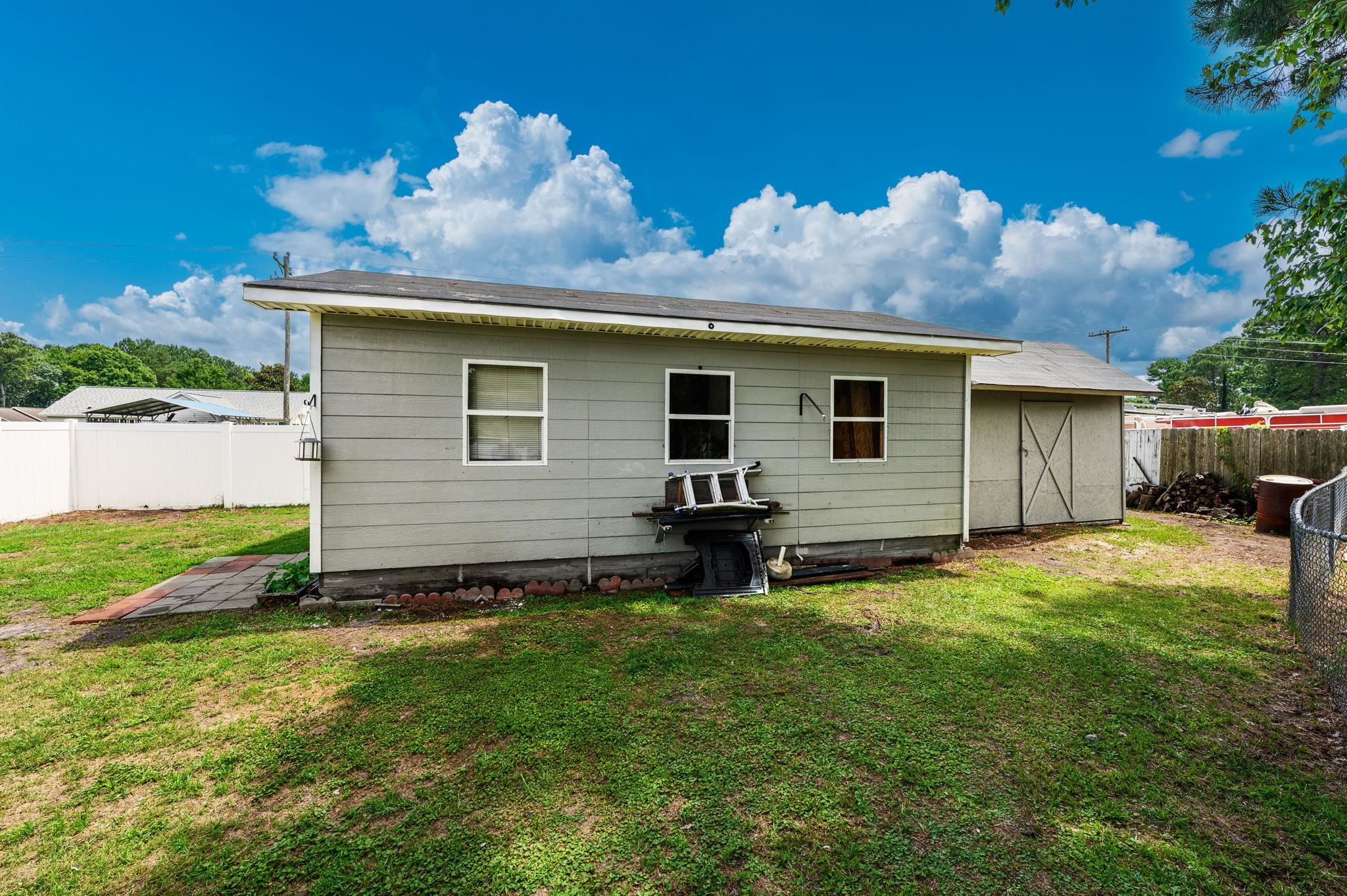 1001 Chateau Dr. Property Photo 23