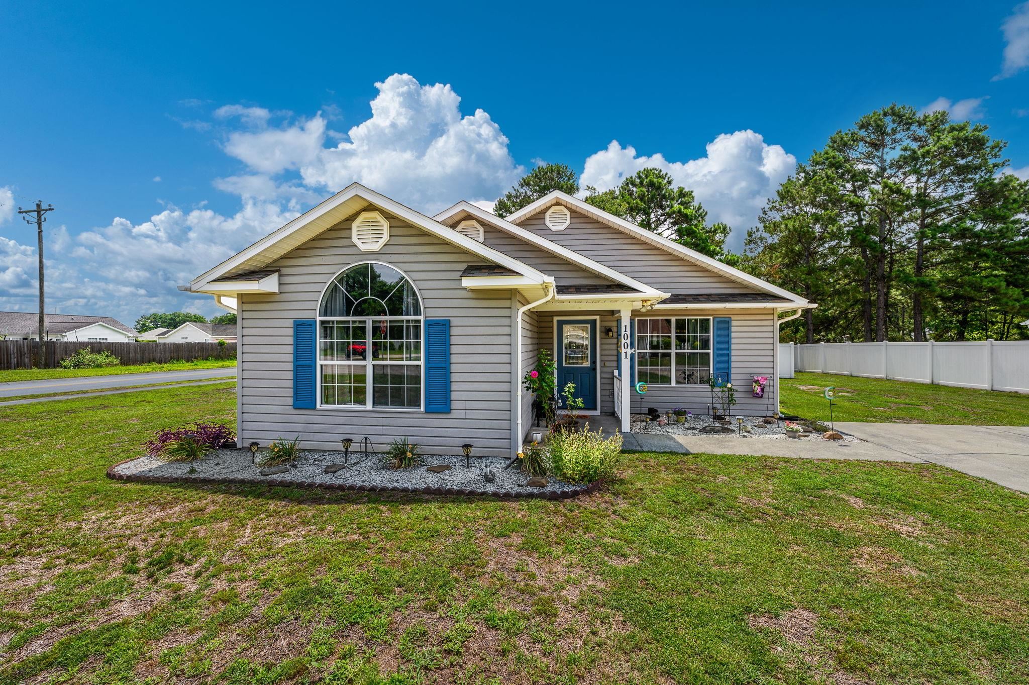1001 Chateau Dr. Property Photo 26