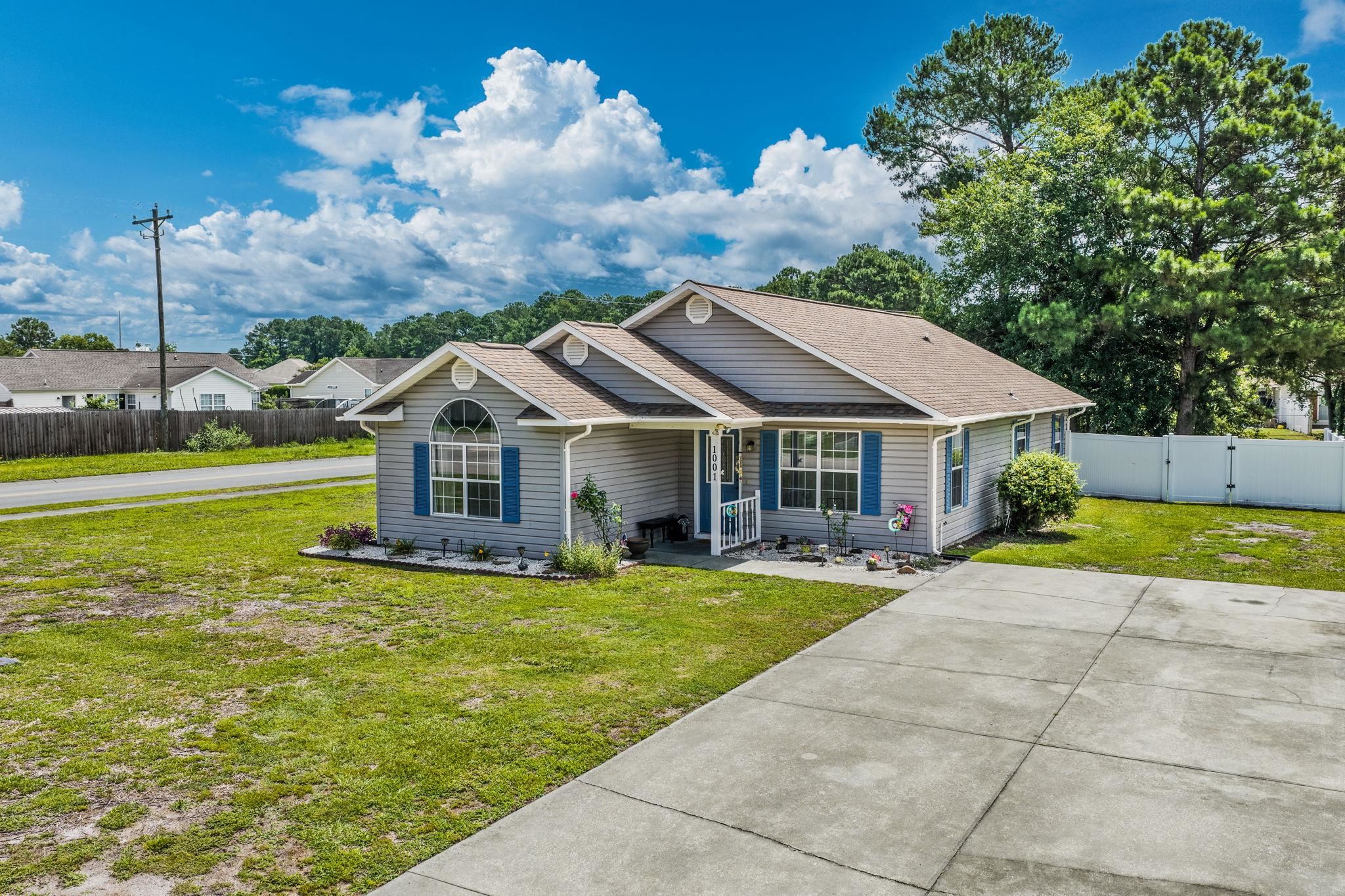 1001 Chateau Dr. Property Photo 29