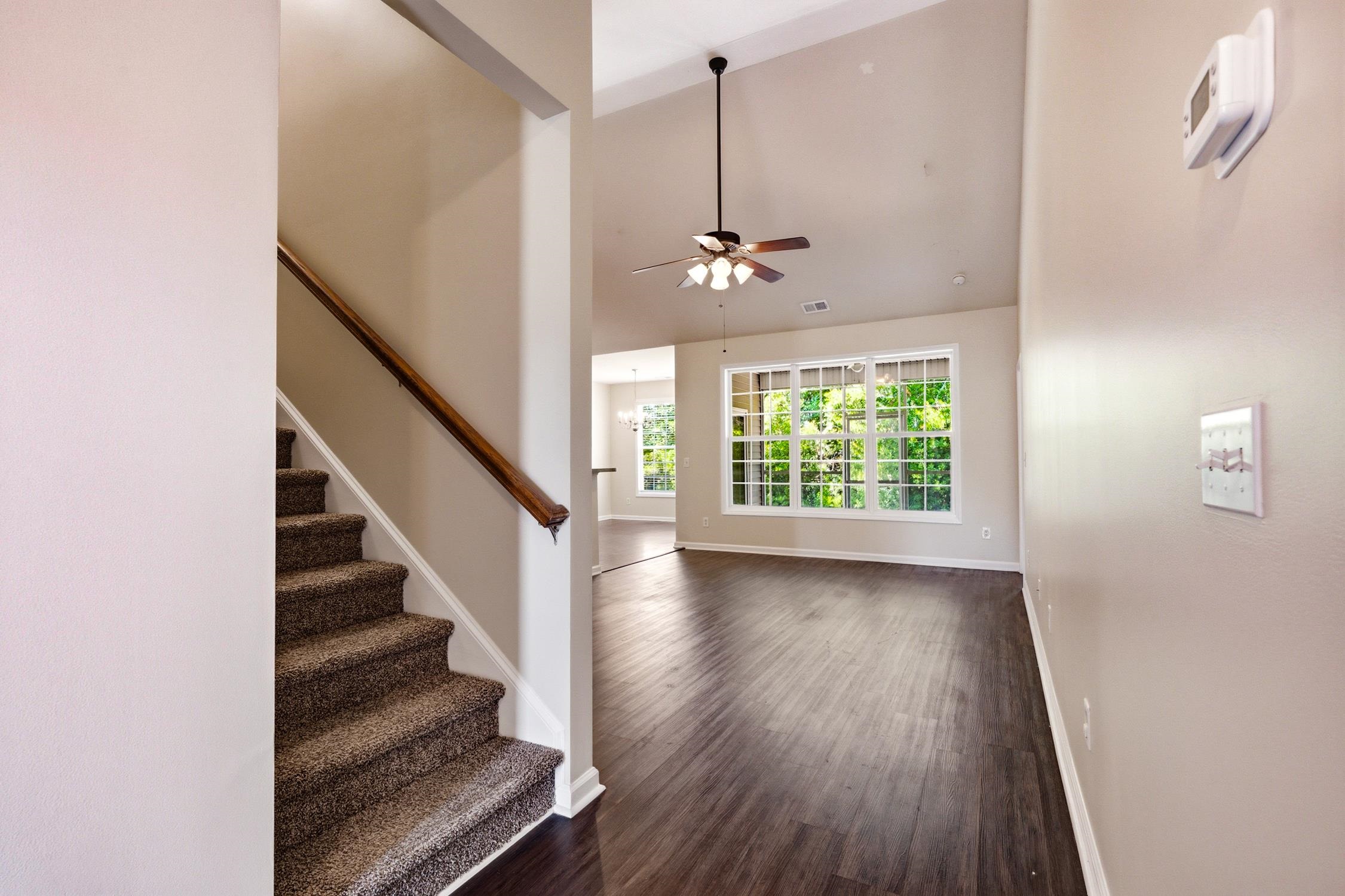 4693 Farm Lake Dr. Property Photo 6