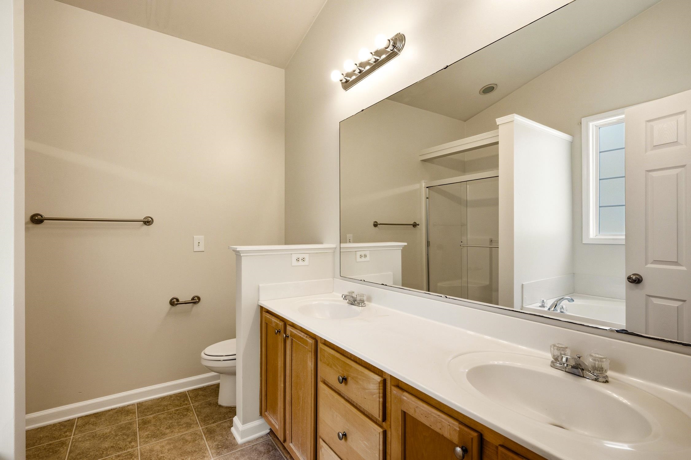 4693 Farm Lake Dr. Property Photo 28