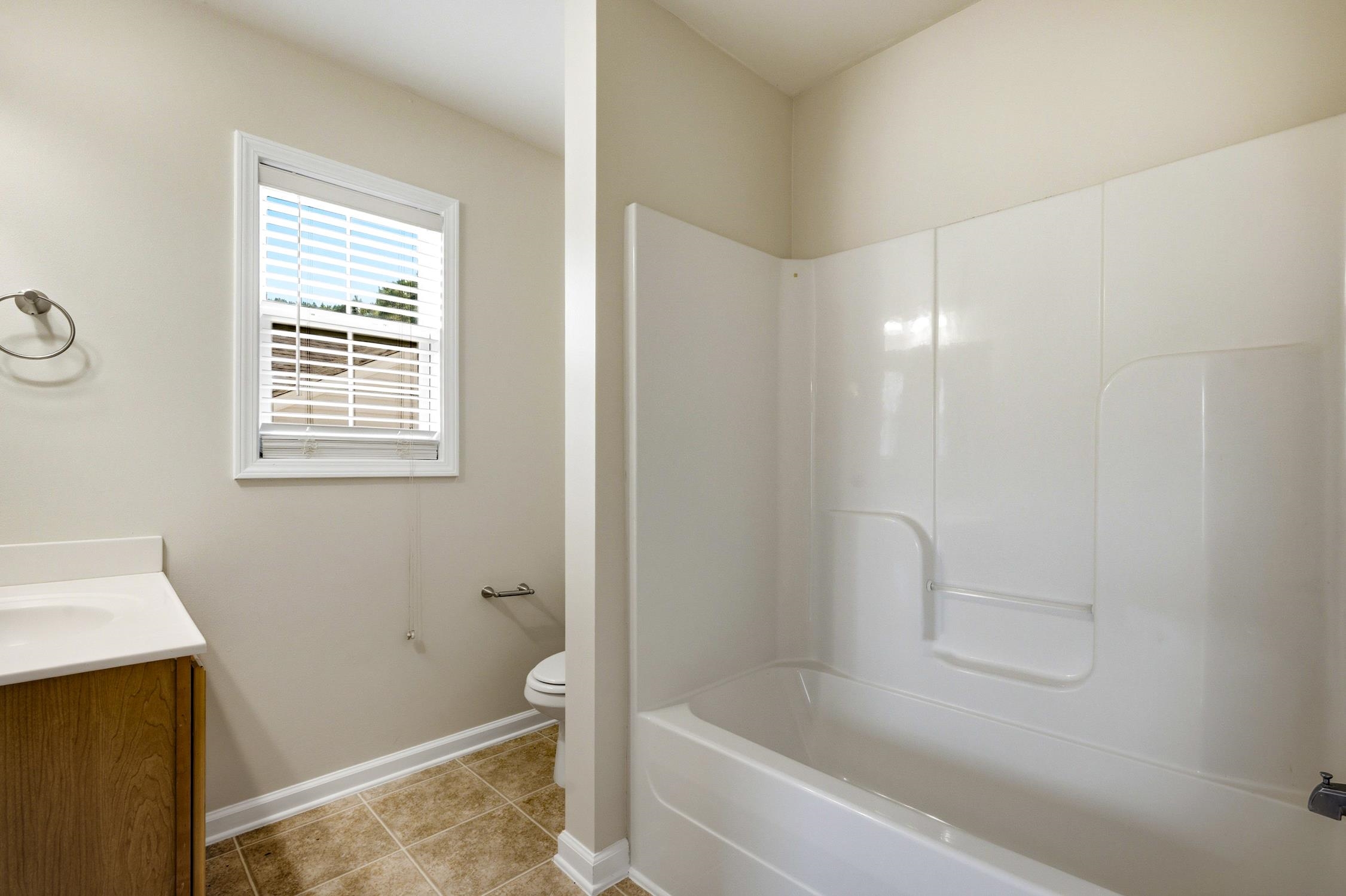 4693 Farm Lake Dr. Property Photo 44