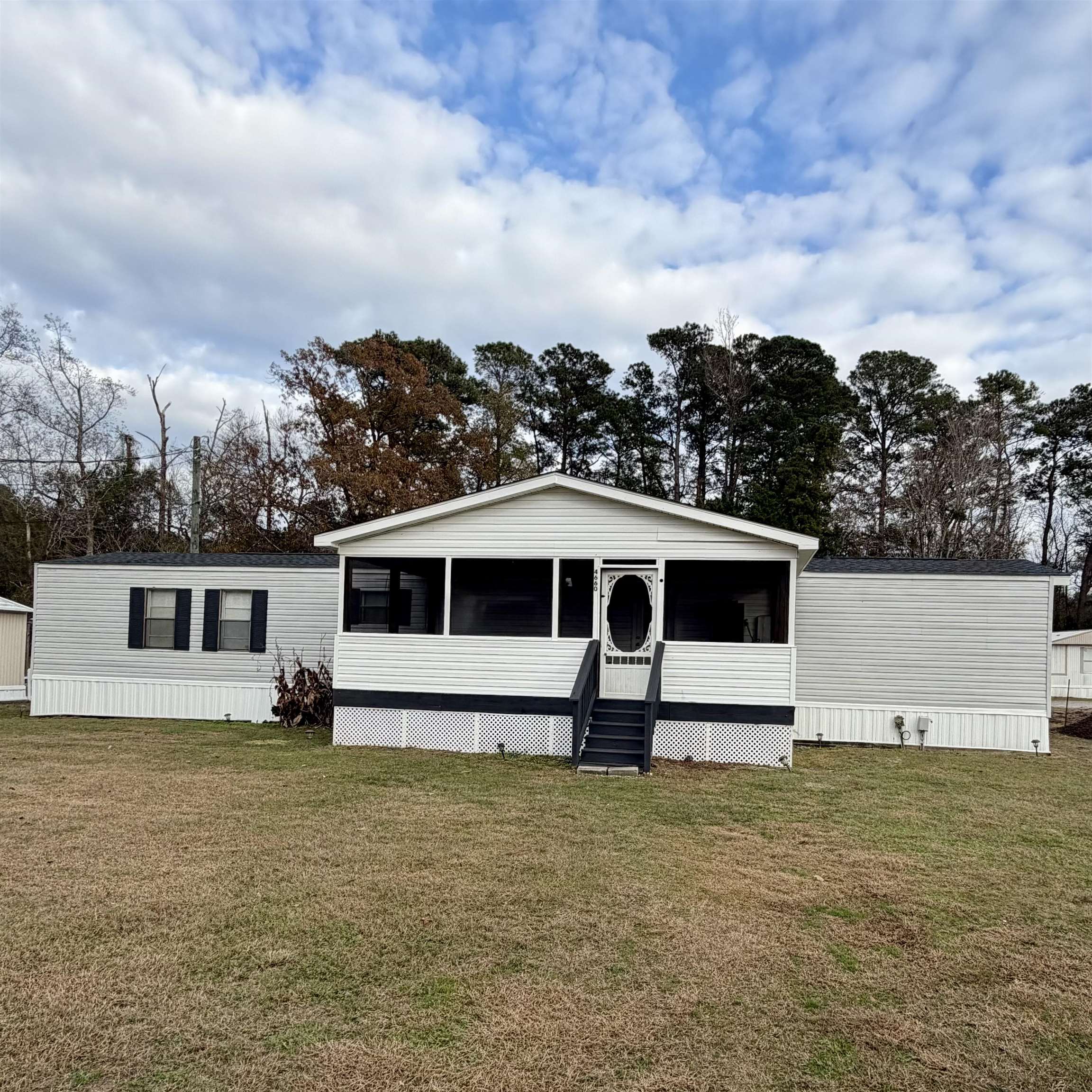 4660 Home Place Circle Property Photo 1