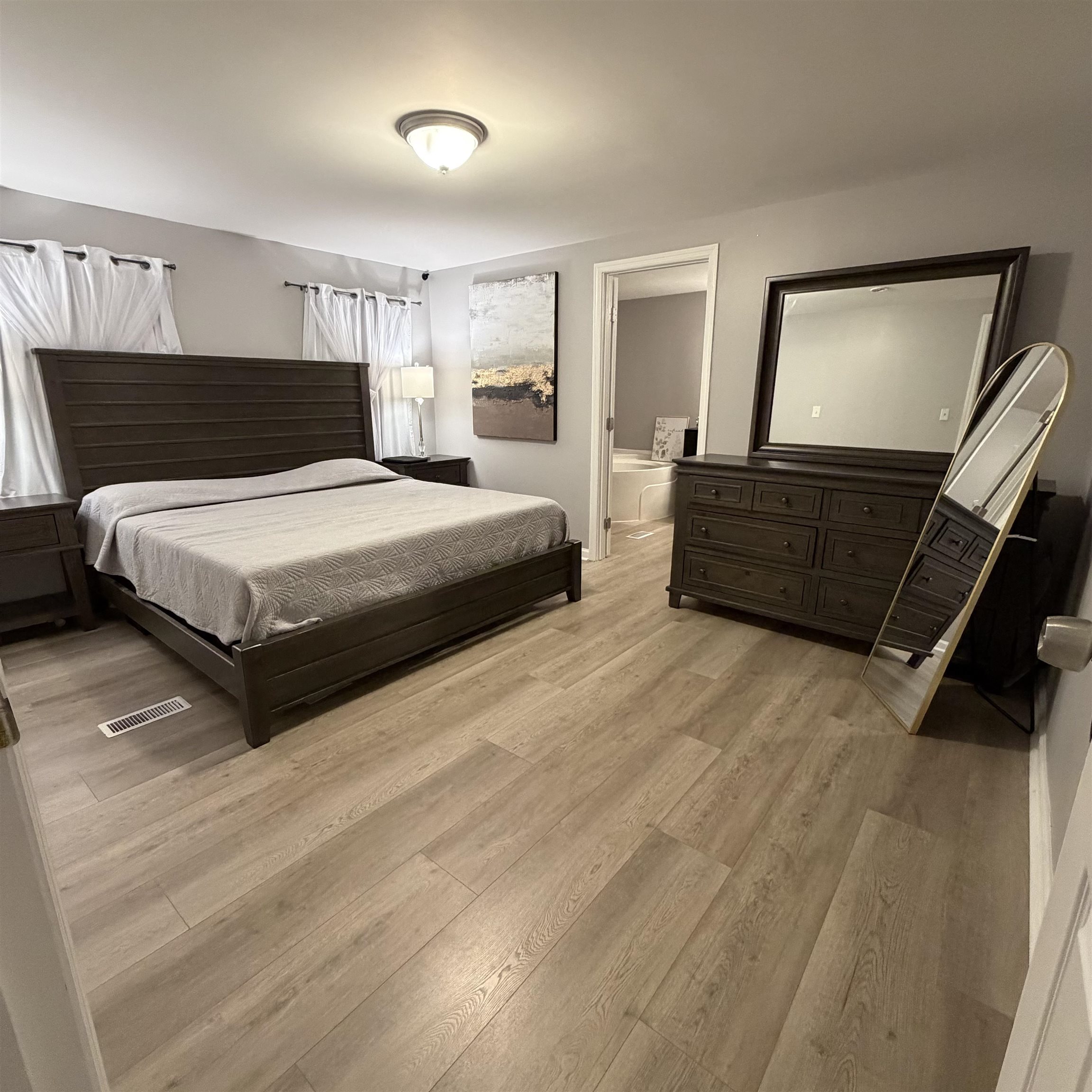 4660 Home Place Circle Property Photo 14