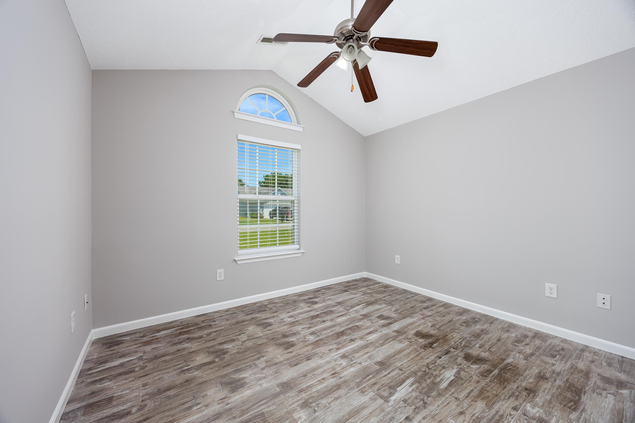 151 Heath Dr. Property Photo 24