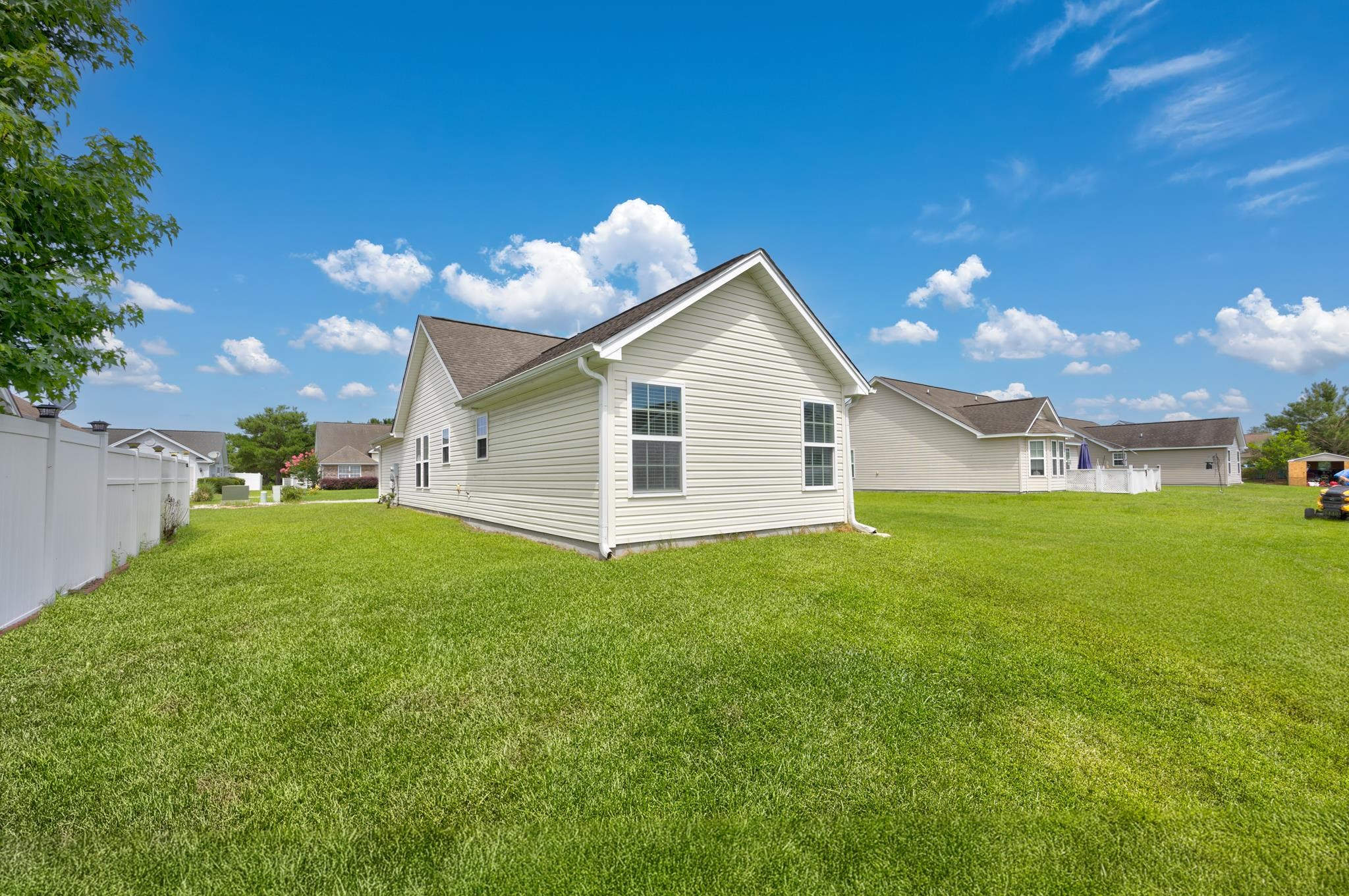 151 Heath Dr. Property Photo 36
