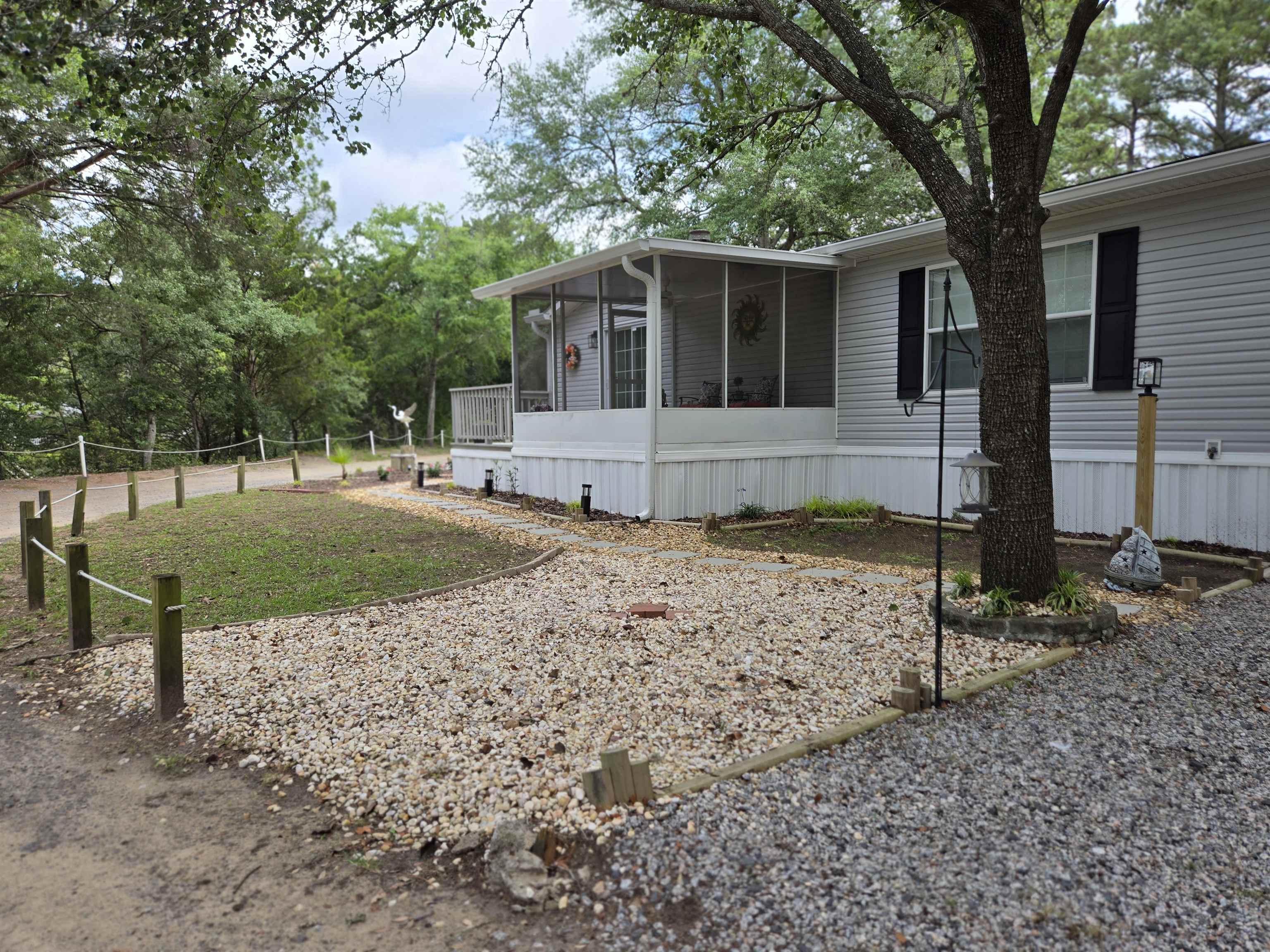457 E Banks Dr. Property Photo 12