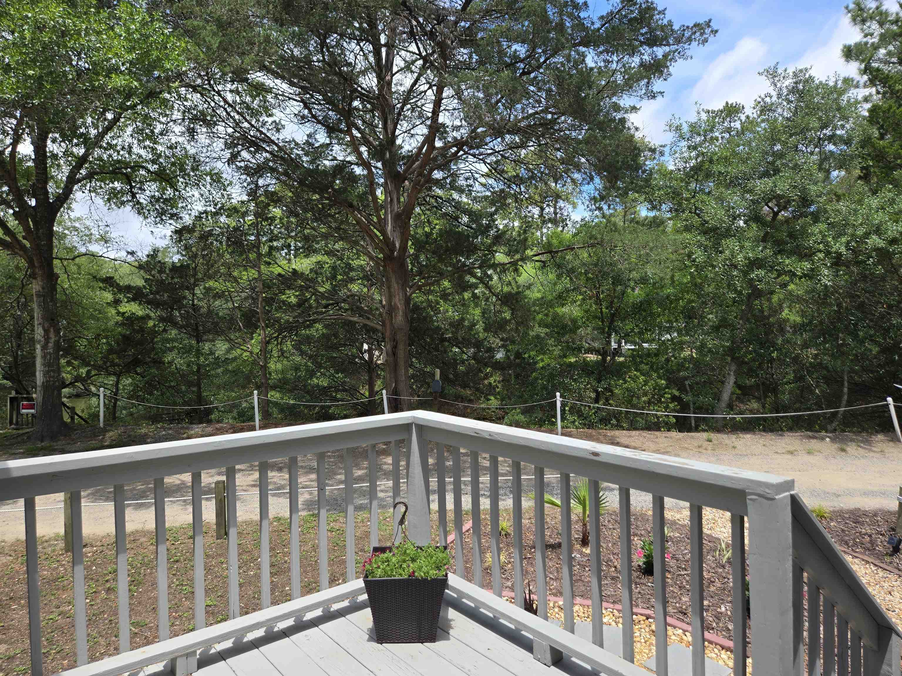 457 E Banks Dr. Property Photo 13