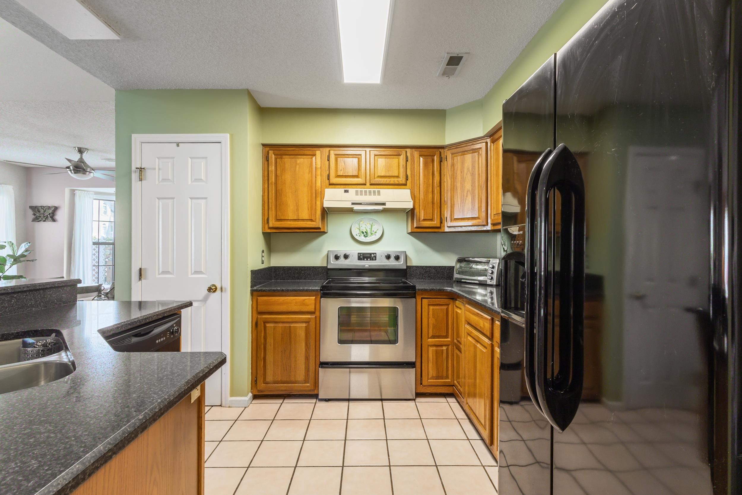 1422 Baldwin Ct. Property Photo 17