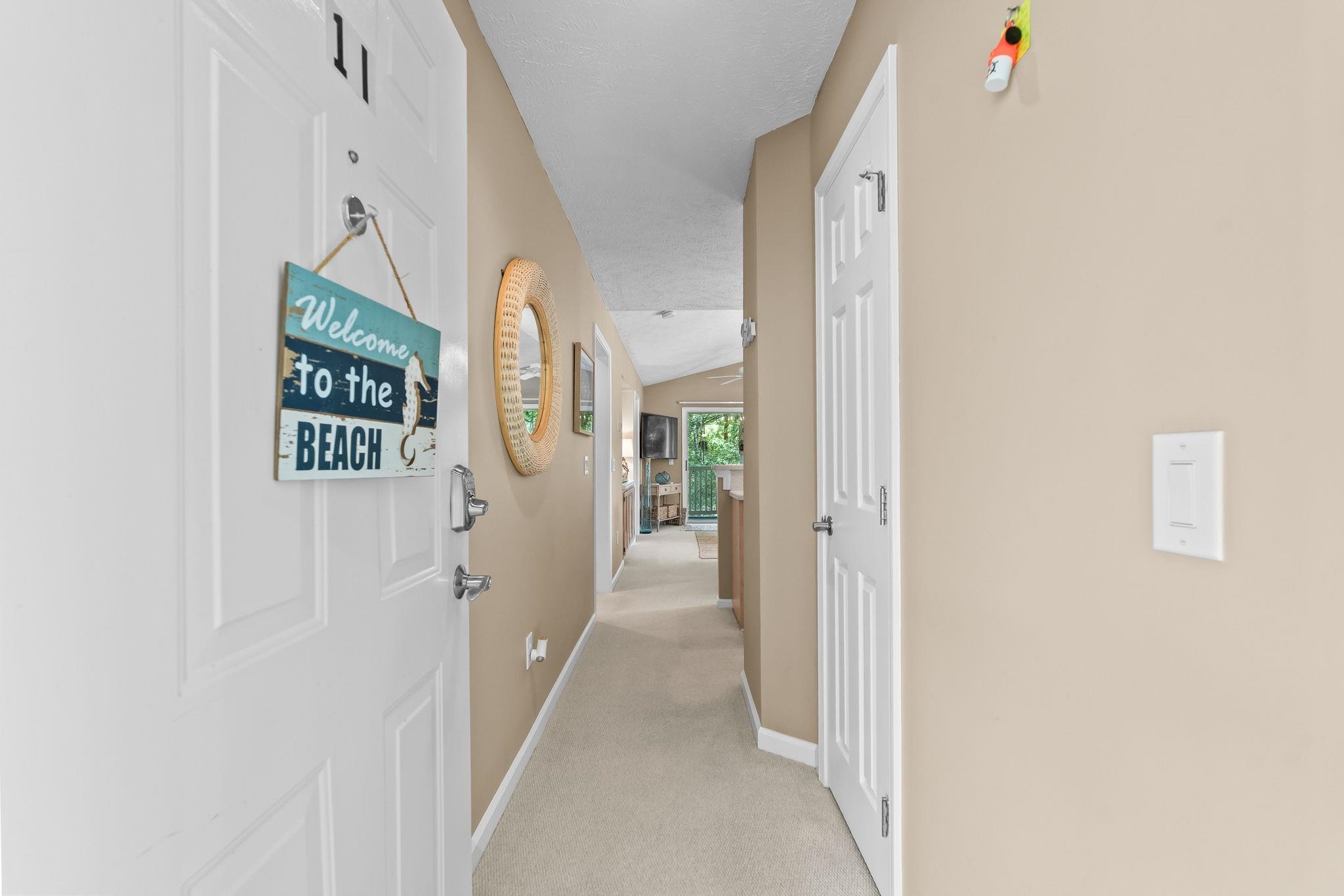 615 Tupelo Ln. Property Photo 3