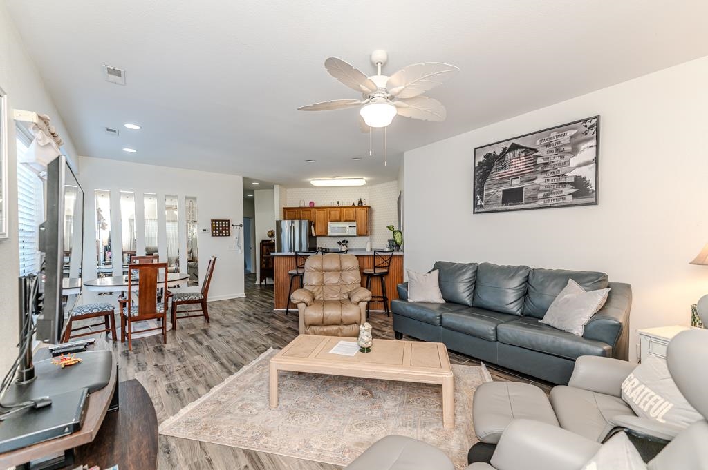 2615794 Property Photo 16