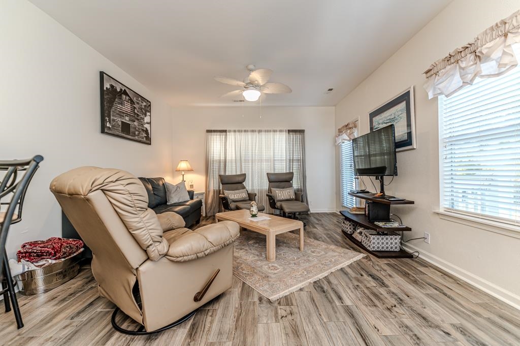 2615794 Property Photo 19