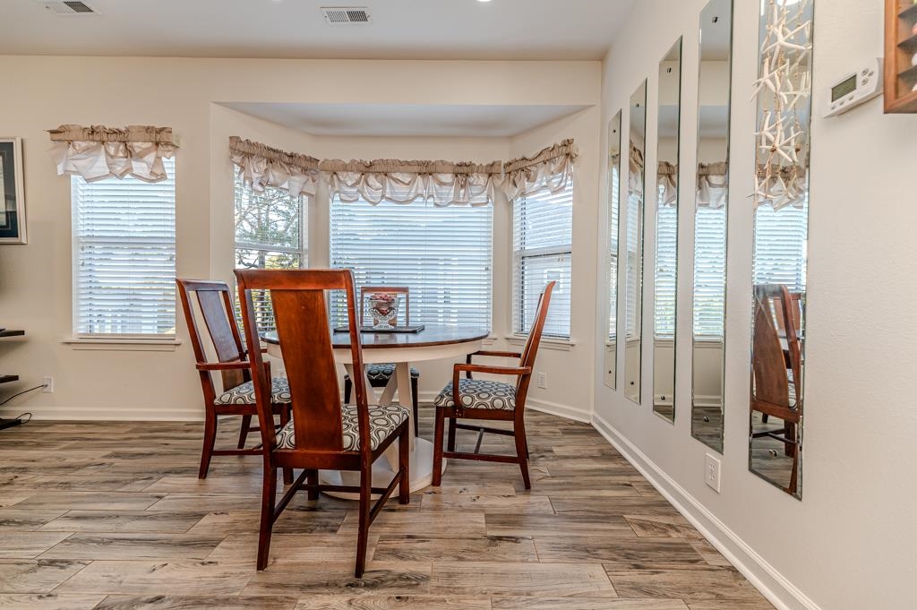 2615794 Property Photo 21