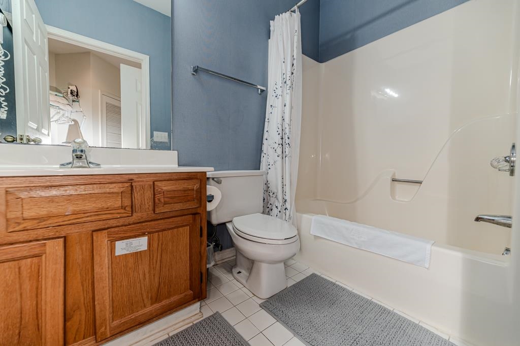 2615794 Property Photo 30