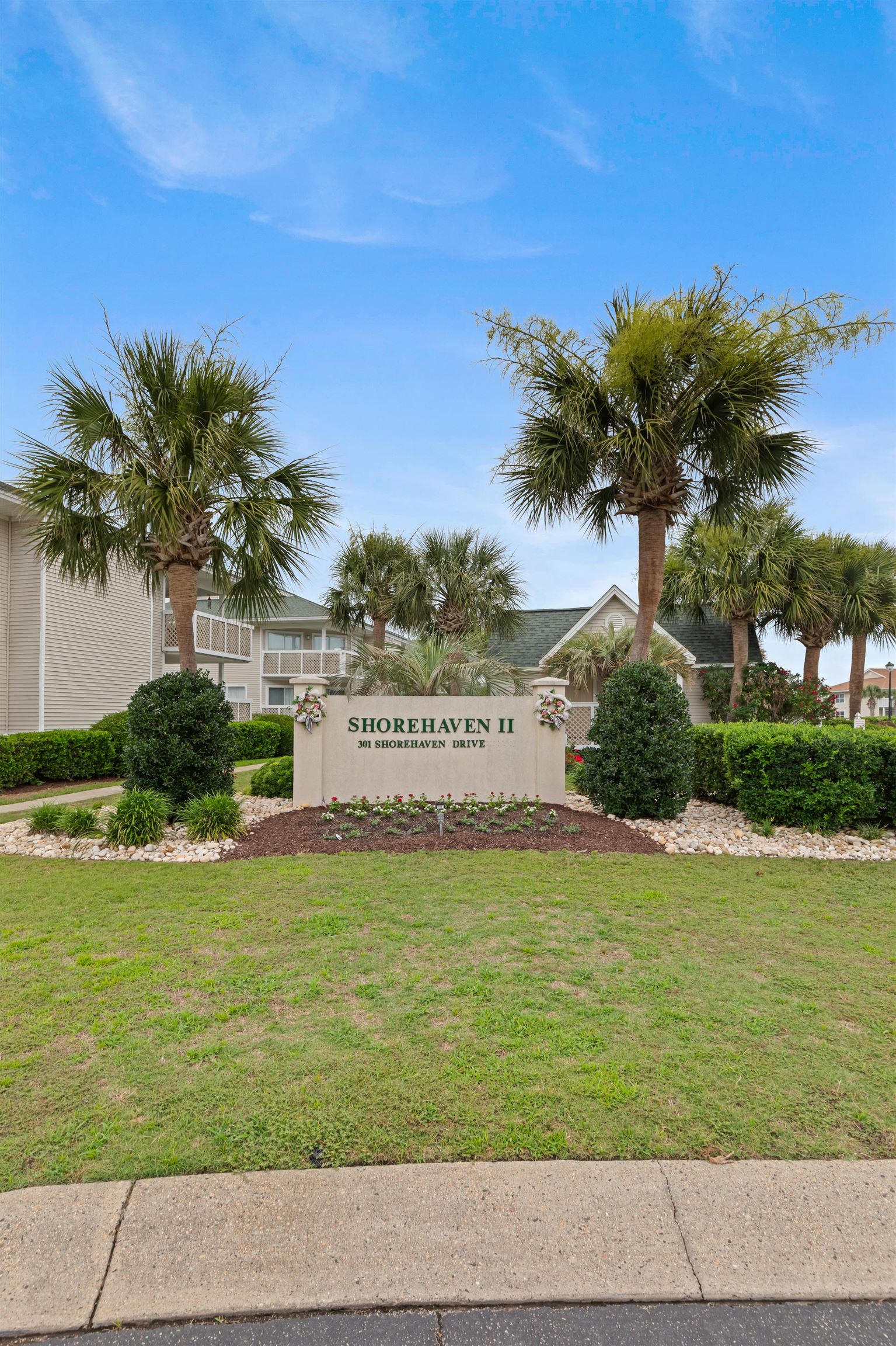 301 Shorehaven Dr. Property Photo 7