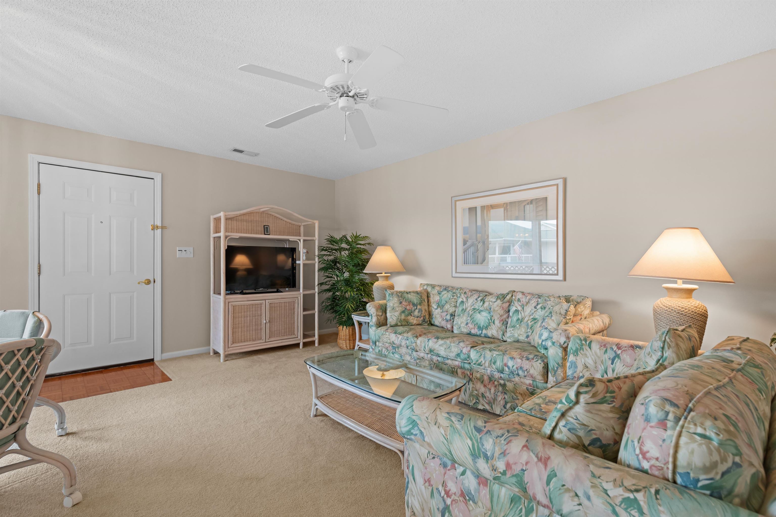 301 Shorehaven Dr. Property Photo 10