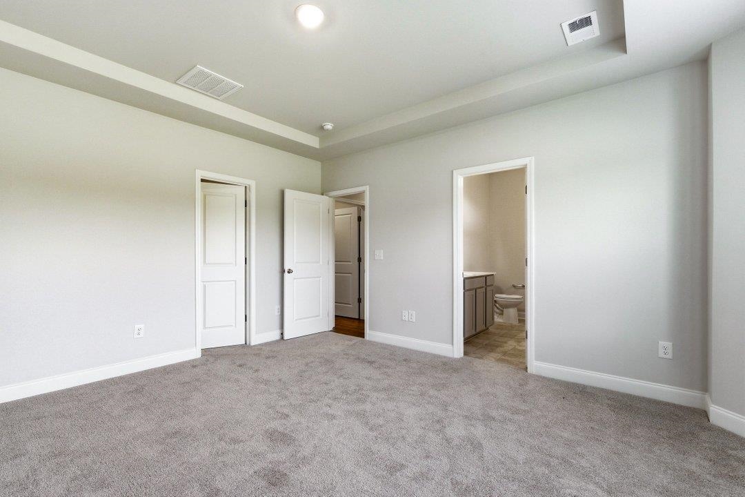 3025 Spain Ln. Property Photo 13