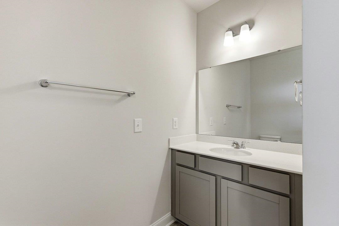 3025 Spain Ln. Property Photo 15