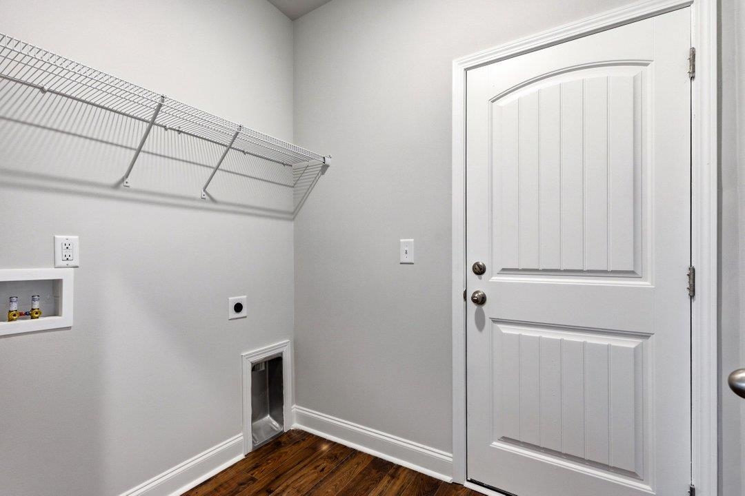 3025 Spain Ln. Property Photo 19