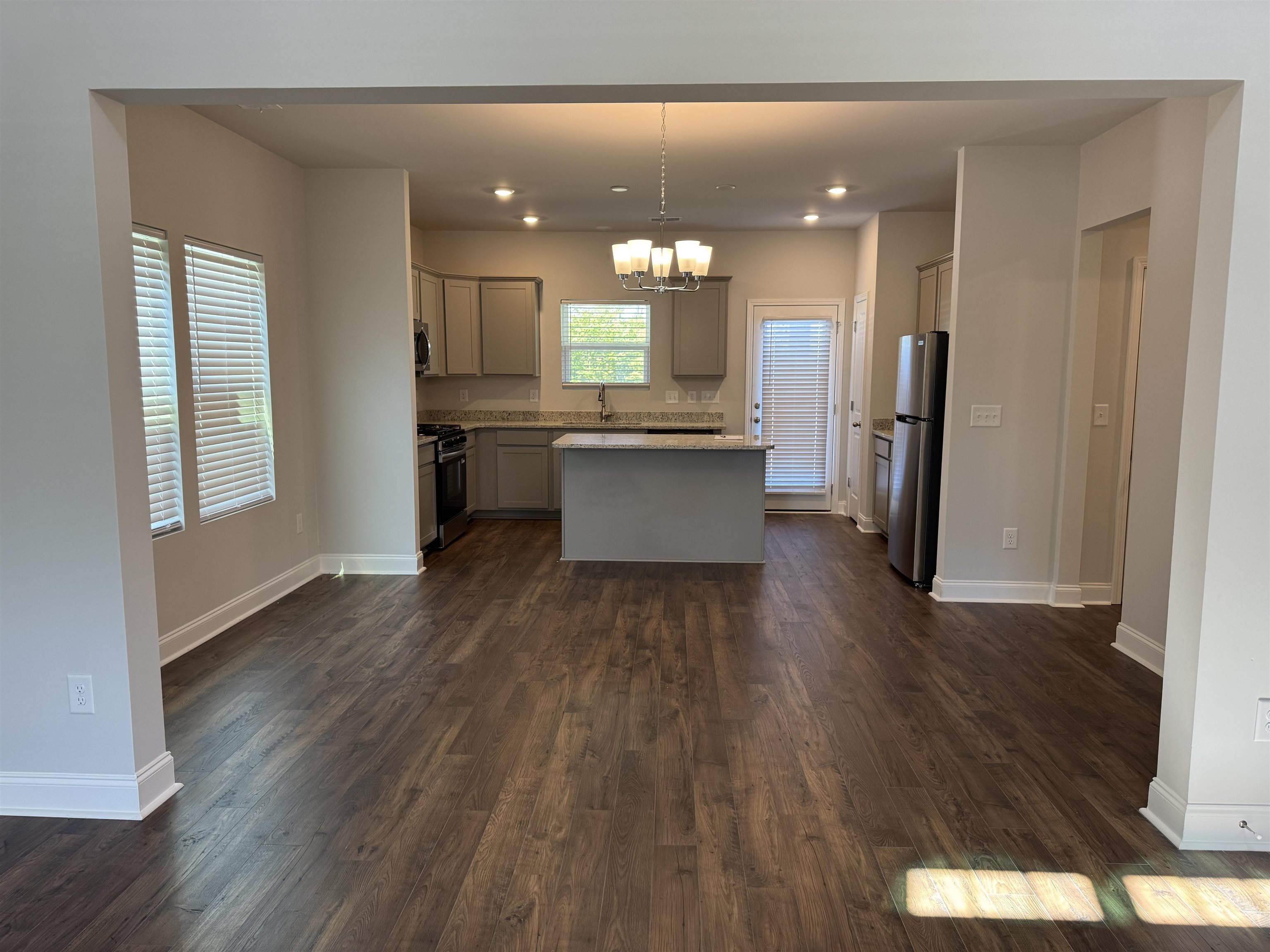 3025 Spain Ln. Property Photo 34