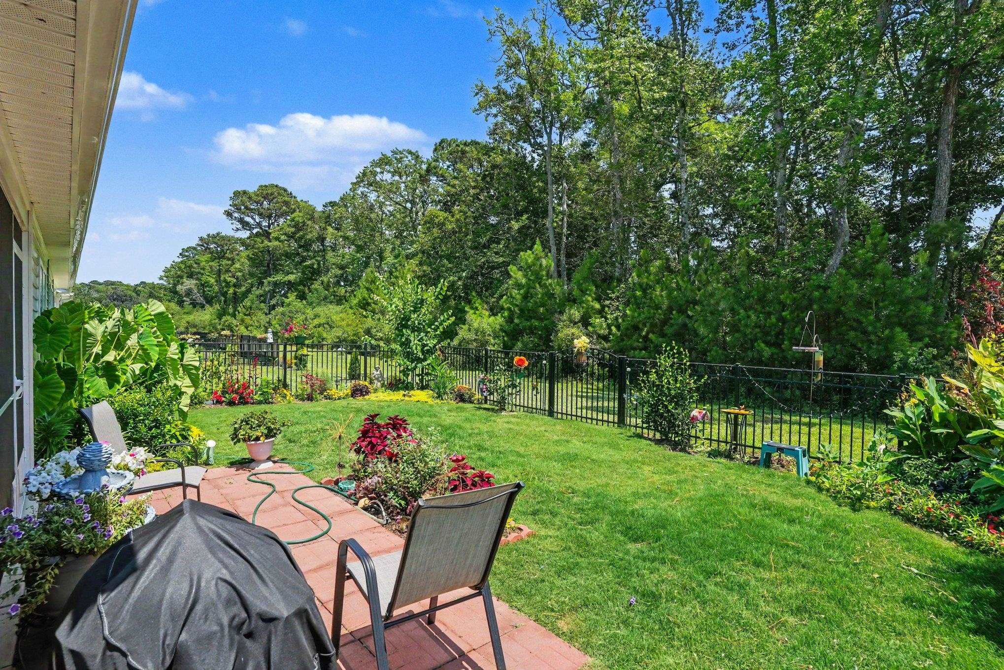 1512 Jardine Loop Property Photo 27