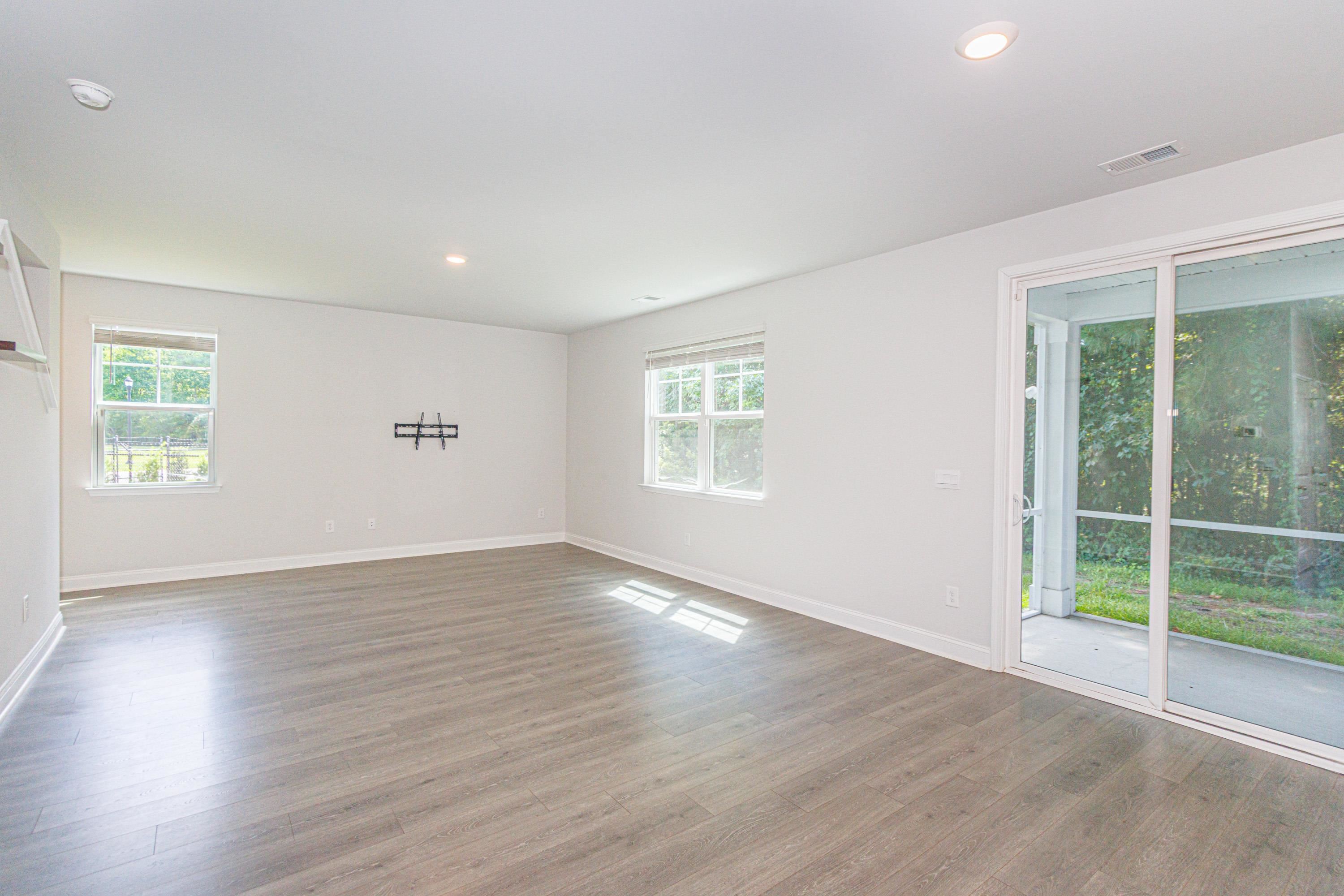 4523 Lady Slipper Dr. Property Photo 2