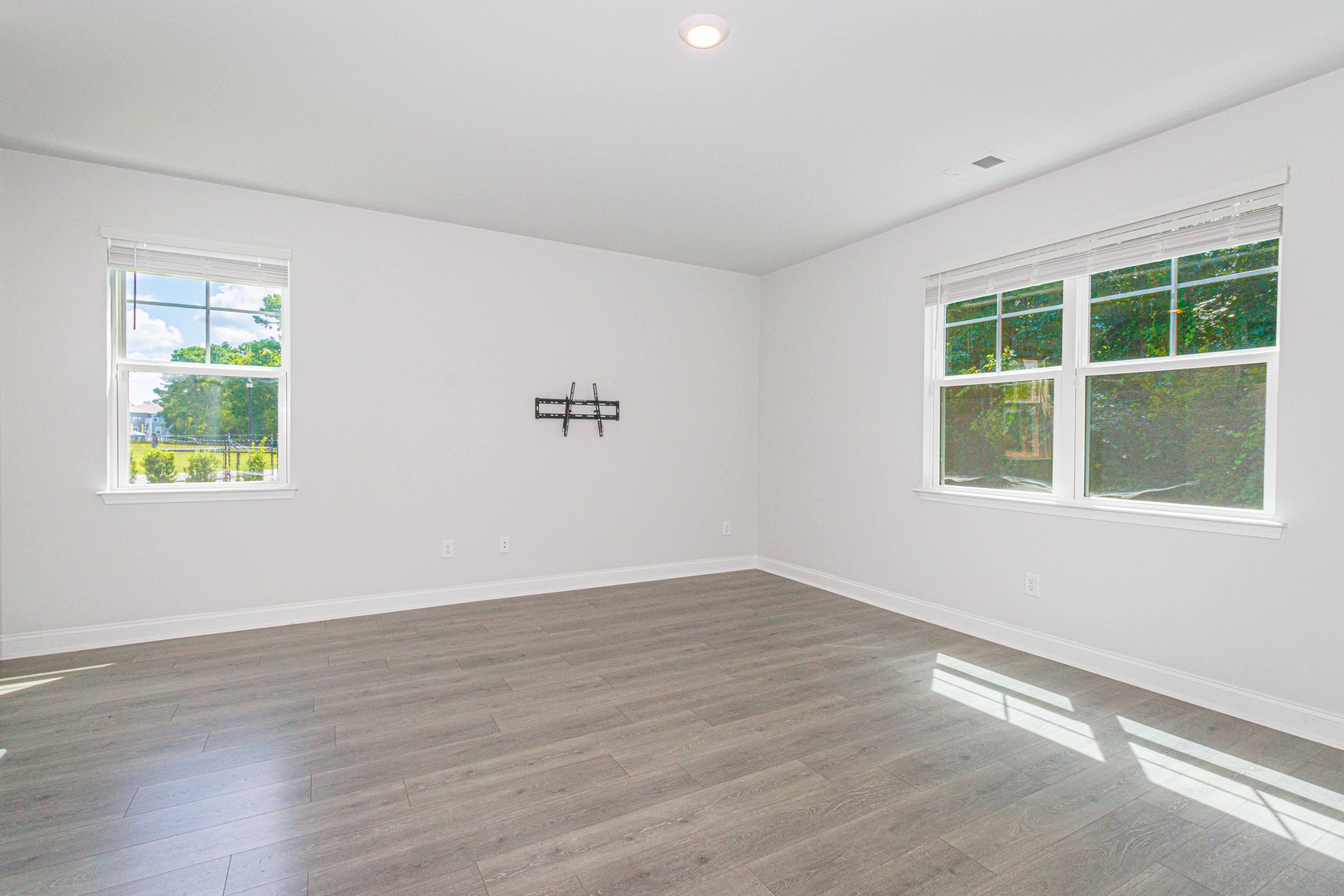 4523 Lady Slipper Dr. Property Photo 6