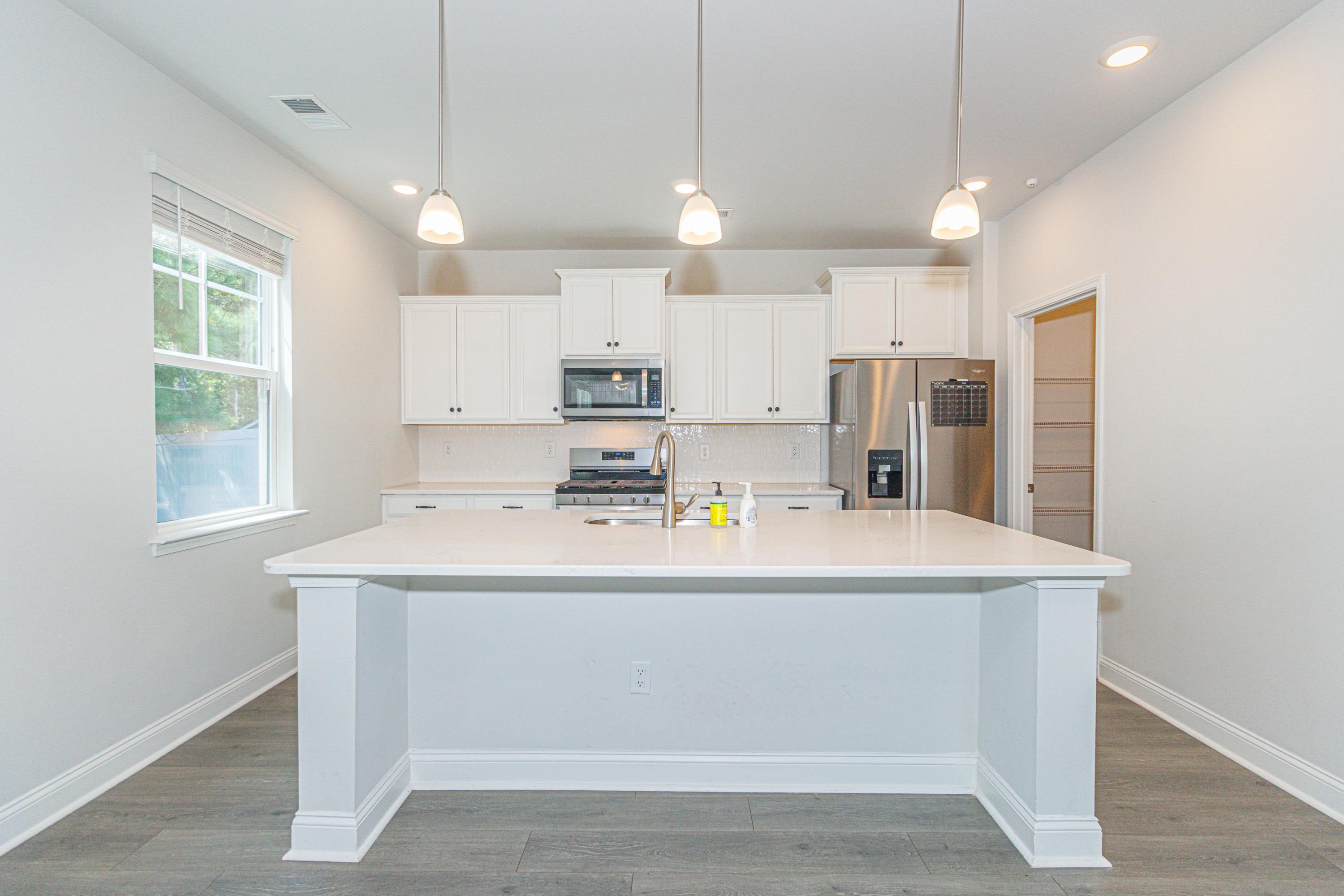 4523 Lady Slipper Dr. Property Photo 8