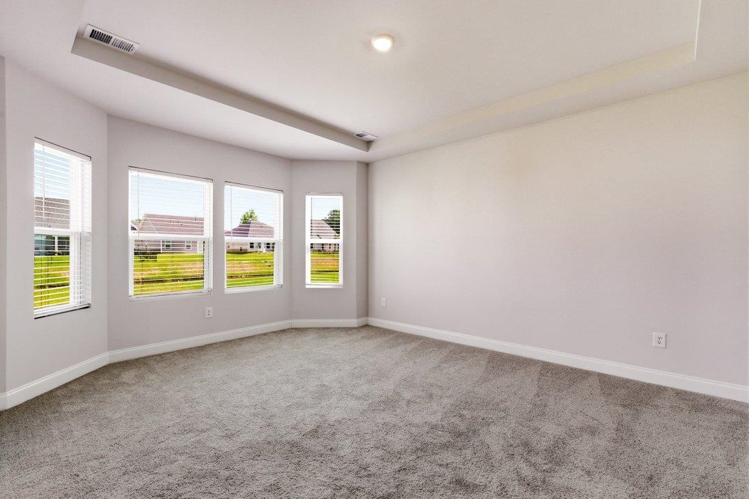 2416 Campton Loop Property Photo 12