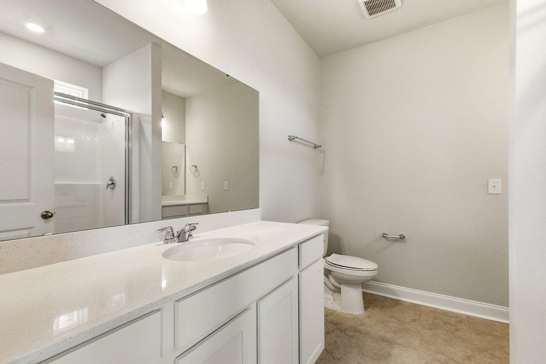 2416 Campton Loop Property Photo 14