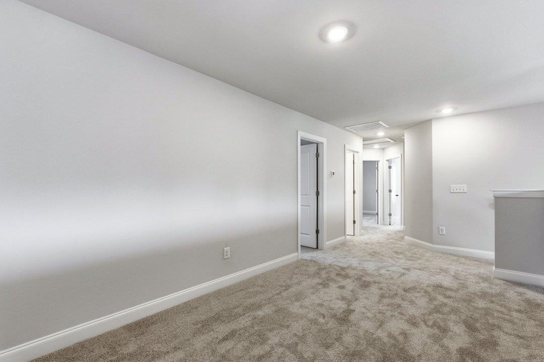 2416 Campton Loop Property Photo 22