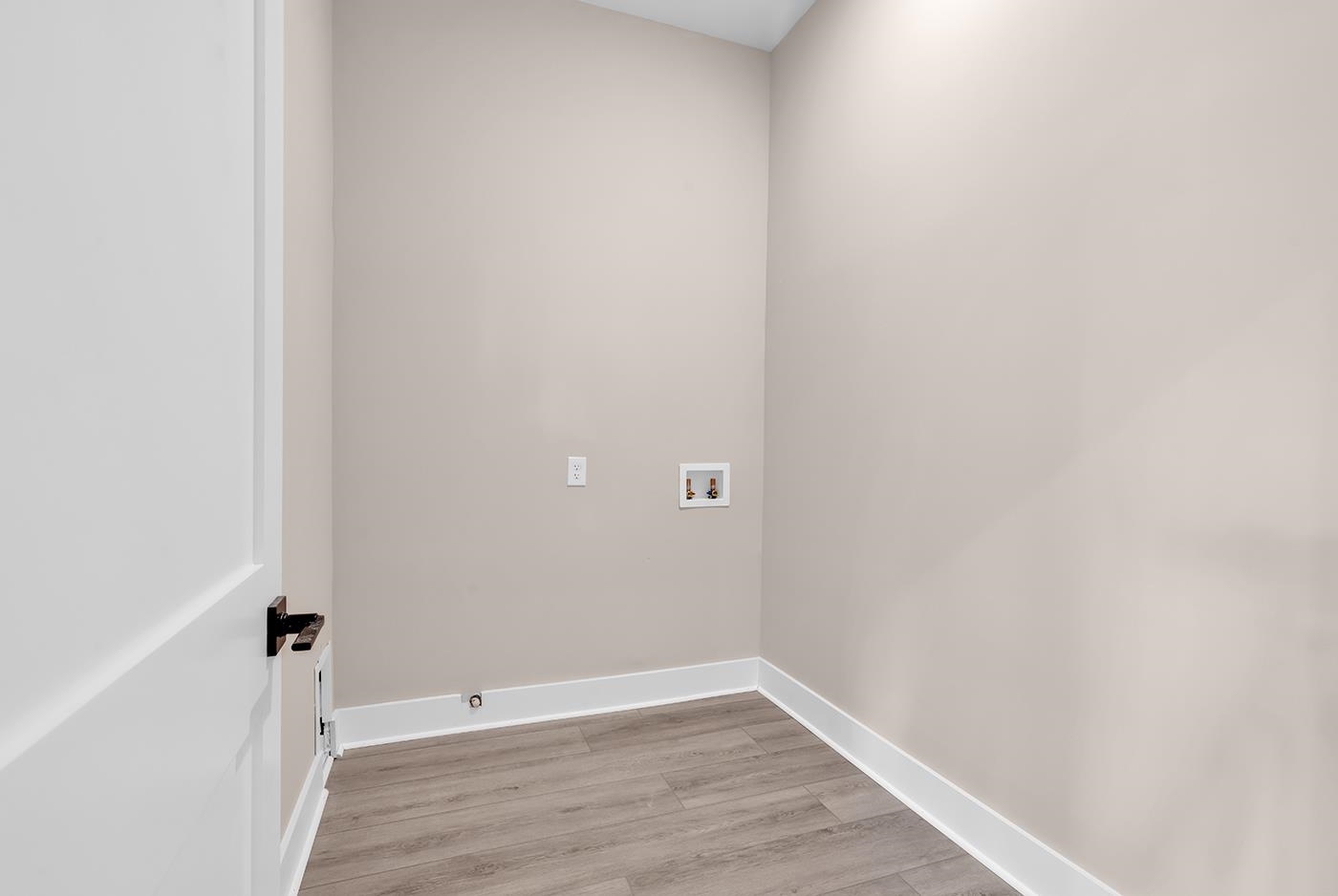 535 Mary Lou Ave. Property Photo 24