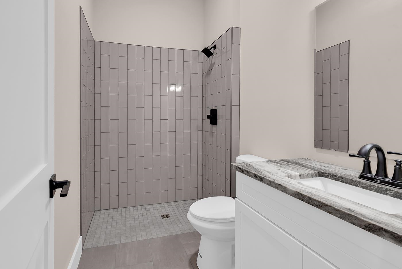 535 Mary Lou Ave. Property Photo 28