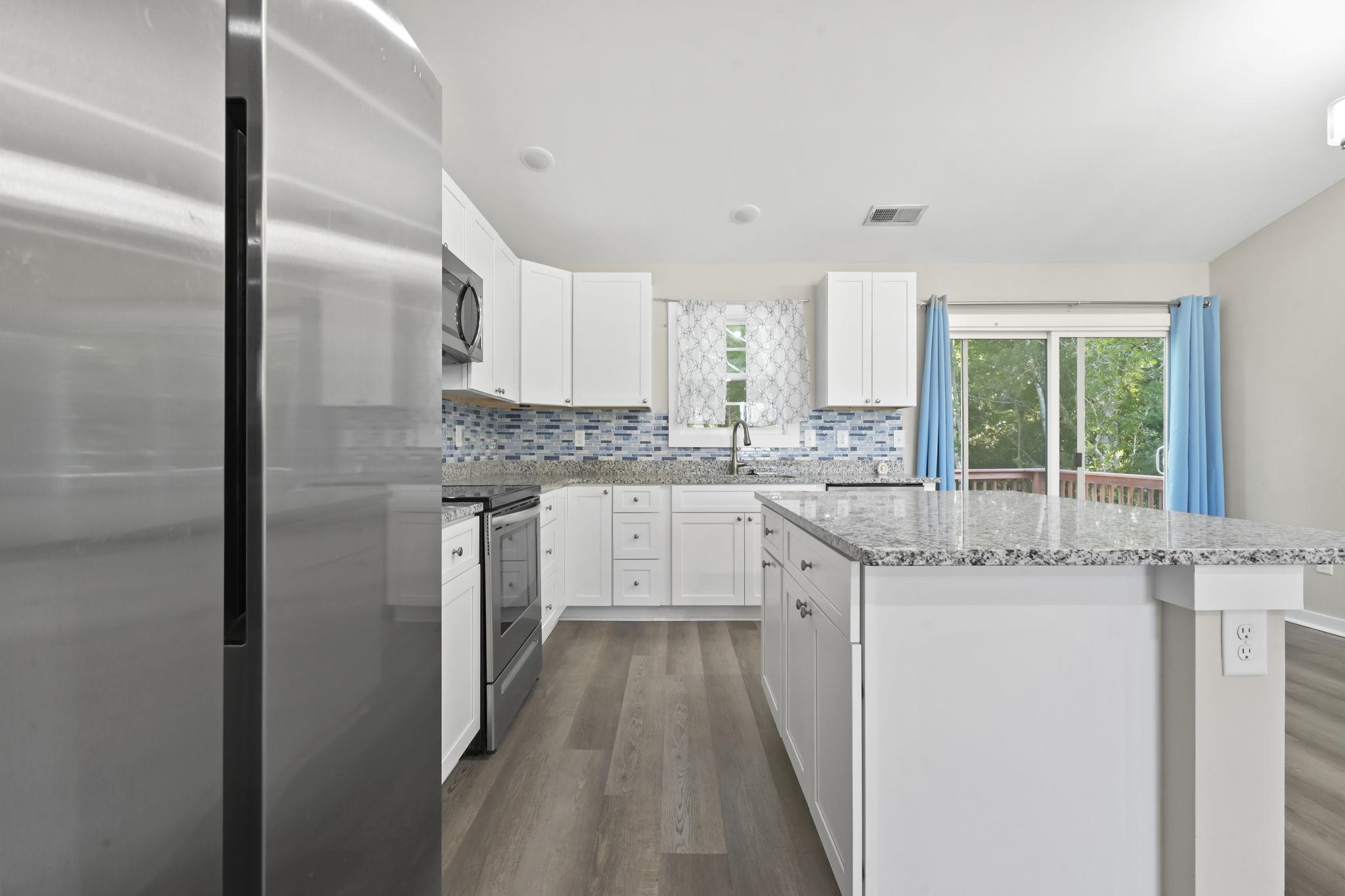 1517 Ackerrose Dr. Property Photo 11