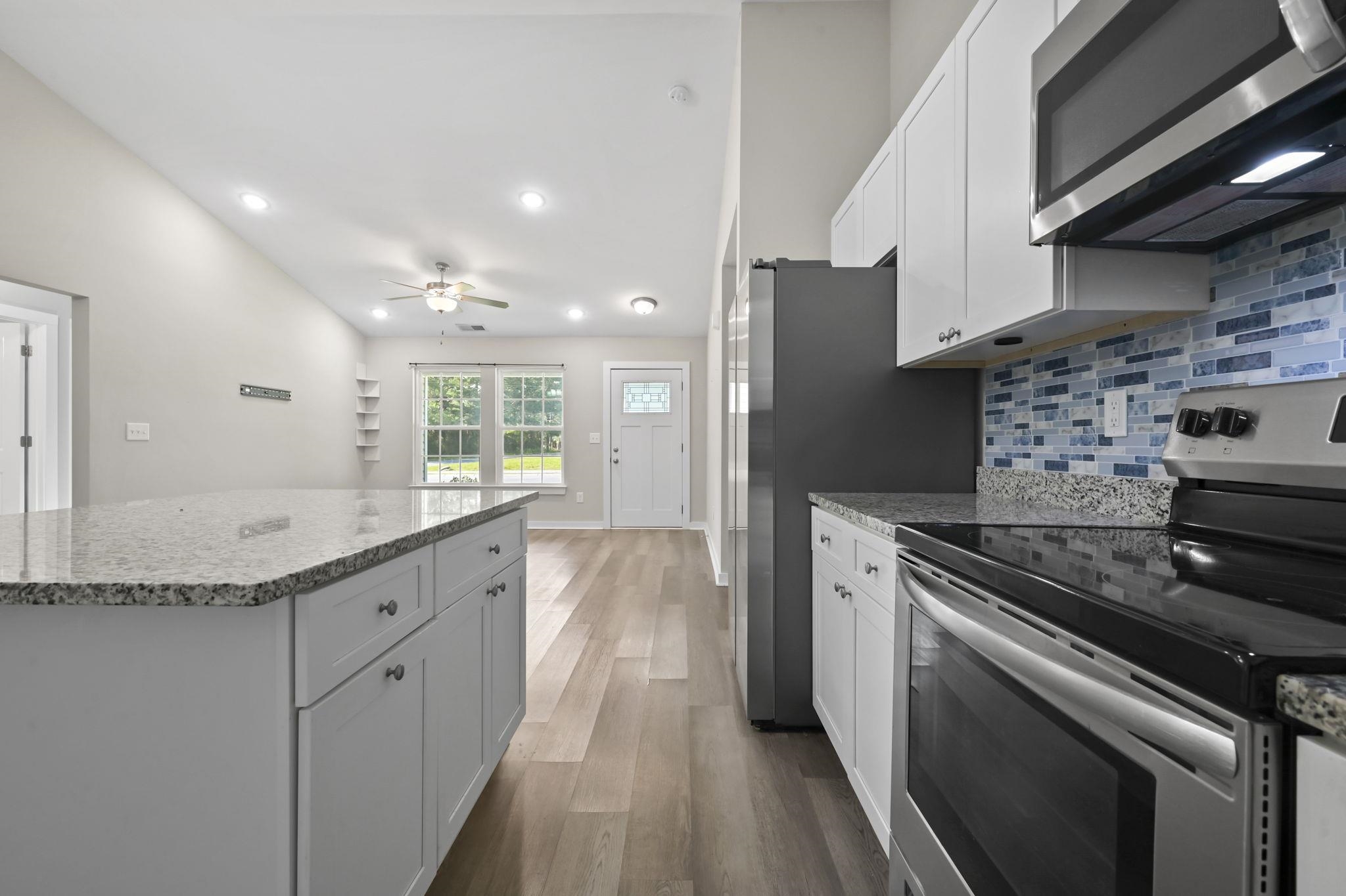 1517 Ackerrose Dr. Property Photo 14
