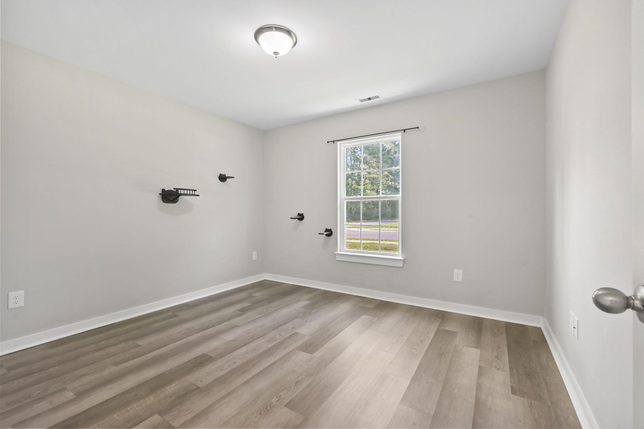 1517 Ackerrose Dr. Property Photo 20