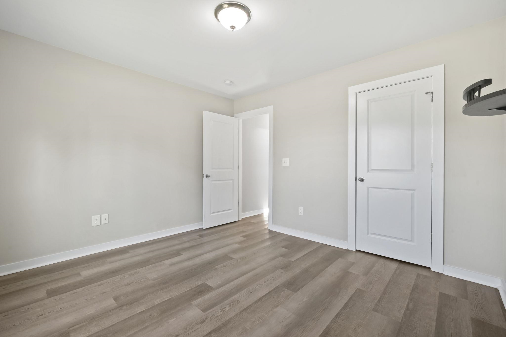 1517 Ackerrose Dr. Property Photo 21