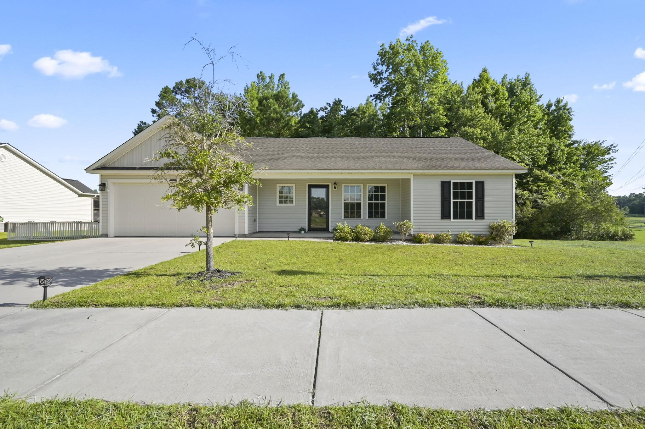 1517 Ackerrose Dr. Property Photo 32