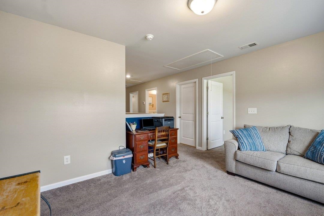 845 St. Albans Loop Property Photo 18