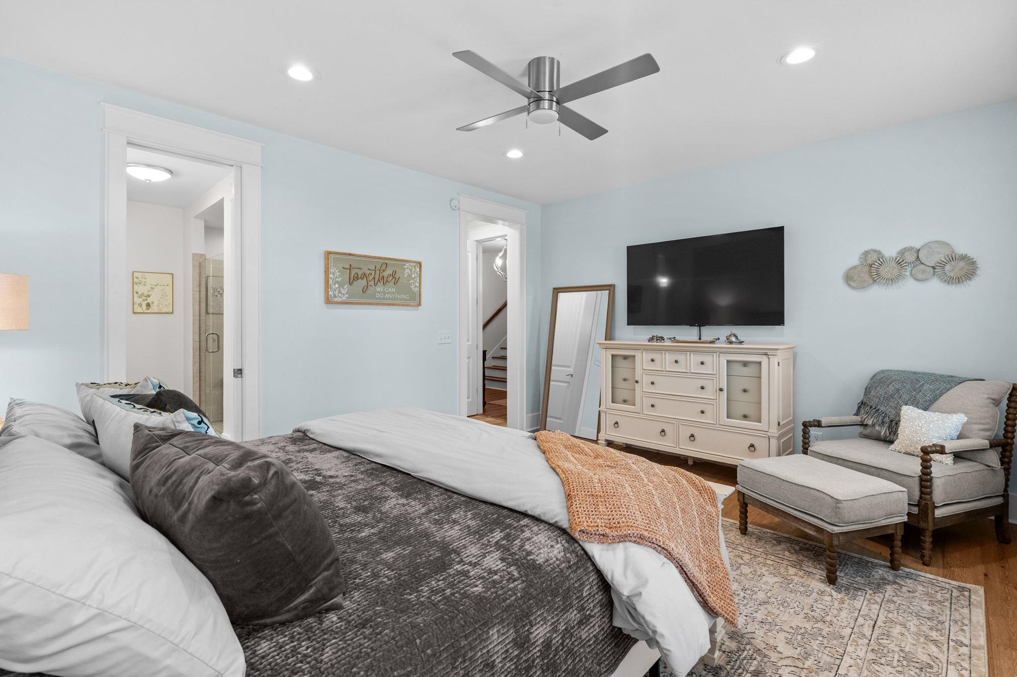 570 Olde Mill Dr. Property Photo 37